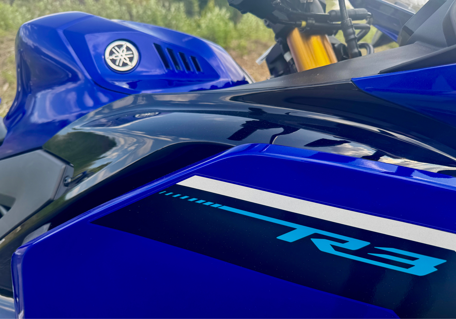 2025 Yamaha YZF-R3 in Enfield, Connecticut - Photo 15