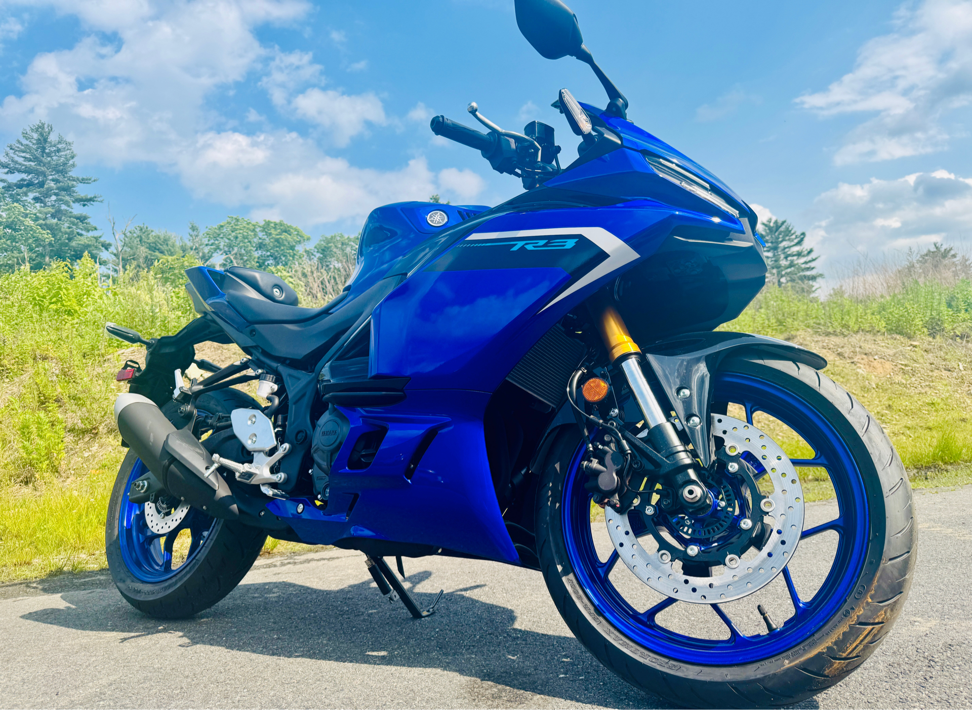 2025 Yamaha YZF-R3 in Enfield, Connecticut - Photo 7
