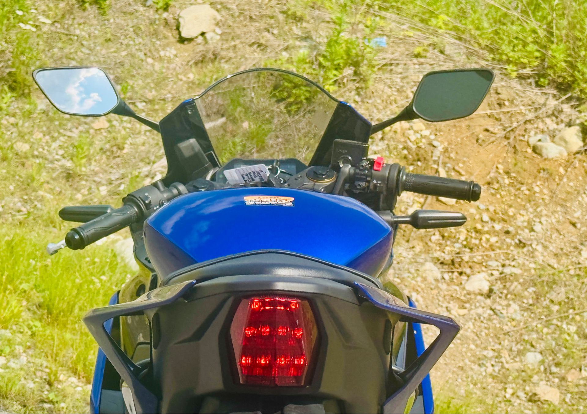 2025 Yamaha YZF-R3 in Enfield, Connecticut - Photo 4