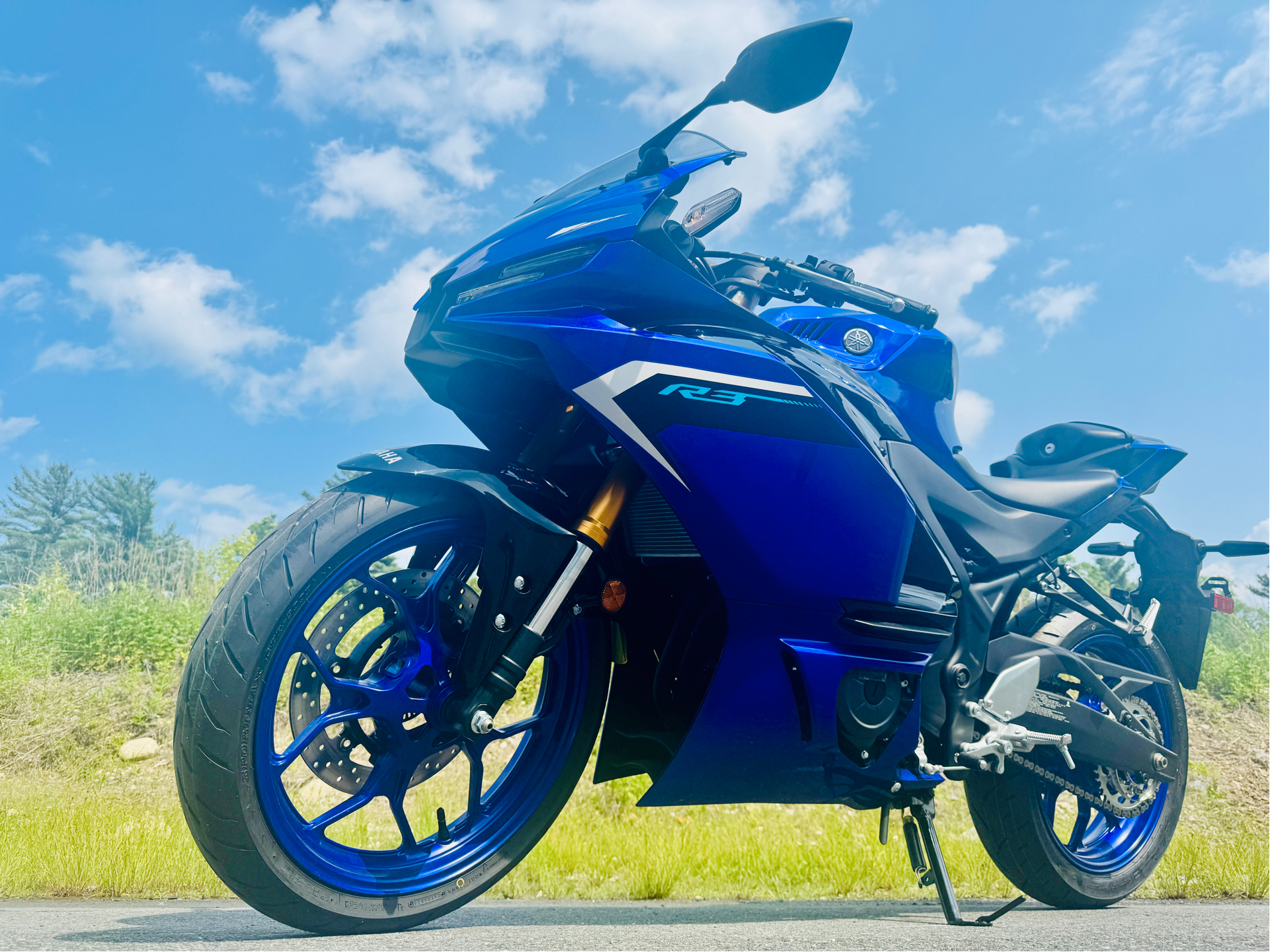 2025 Yamaha YZF-R3 in Enfield, Connecticut - Photo 16
