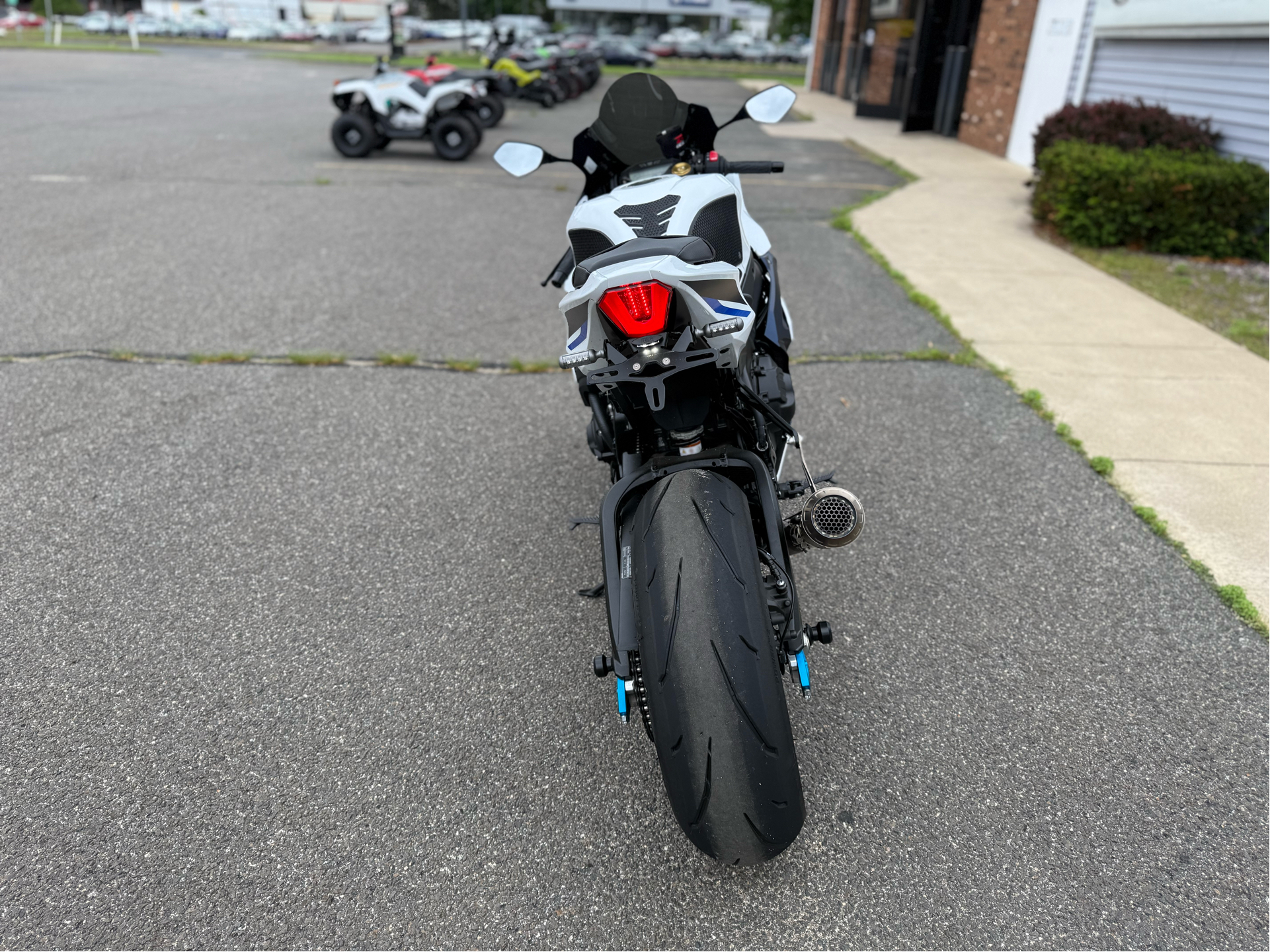 2023 Suzuki GSX-R1000 in Enfield, Connecticut - Photo 6