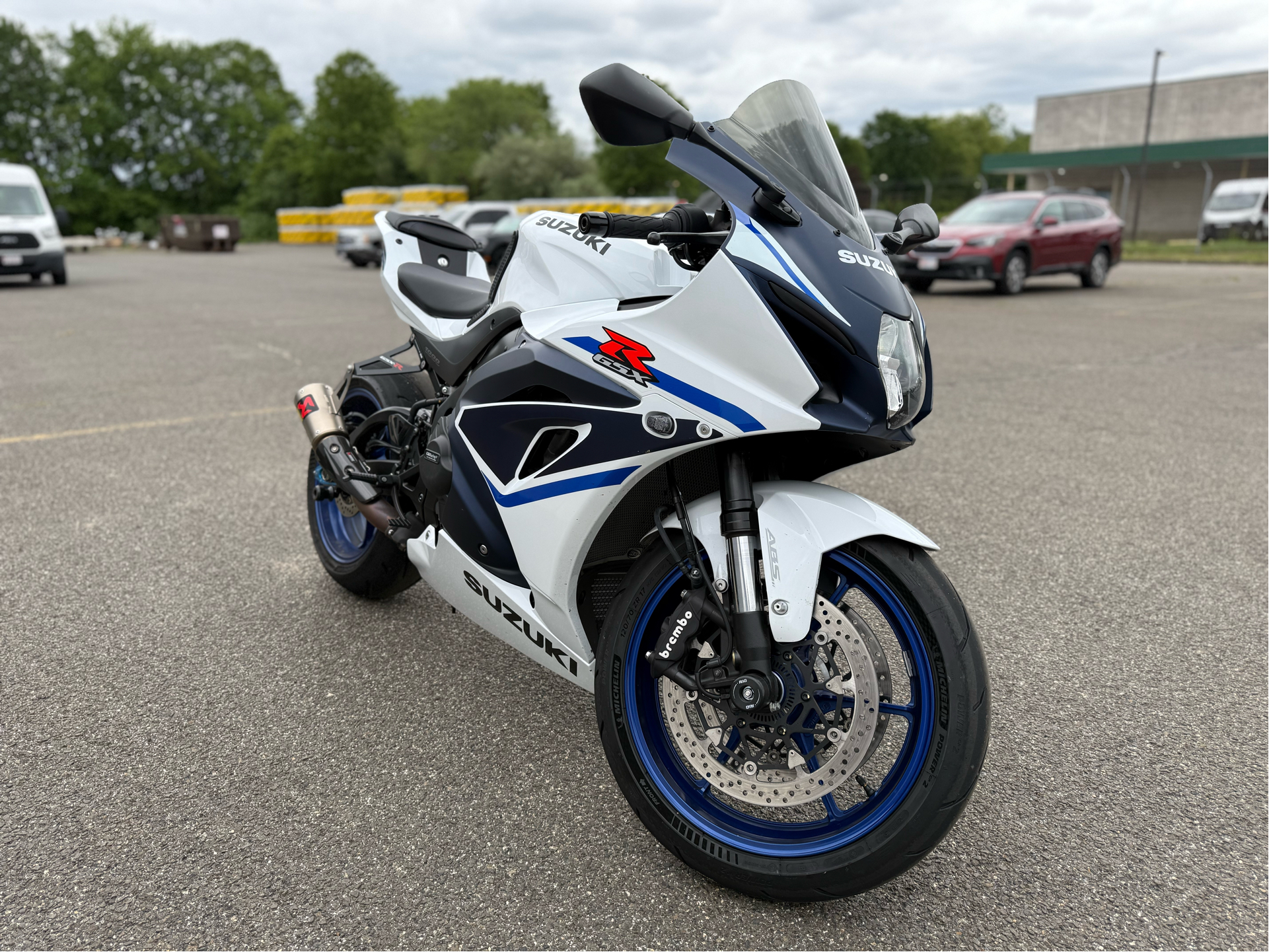 2023 Suzuki GSX-R1000 in Enfield, Connecticut - Photo 9