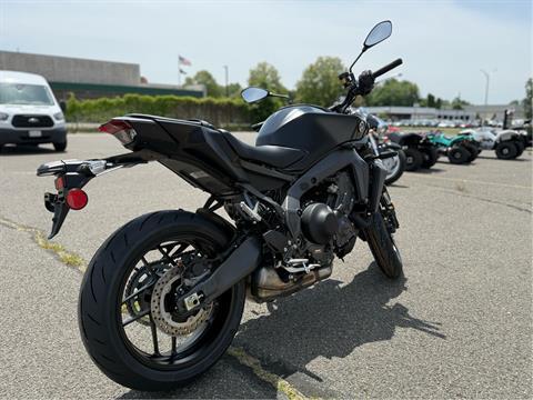 2025 Yamaha MT-09 in Enfield, Connecticut - Photo 6