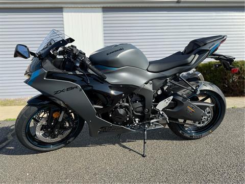 2025 Kawasaki Ninja ZX-6R in Enfield, Connecticut - Photo 1