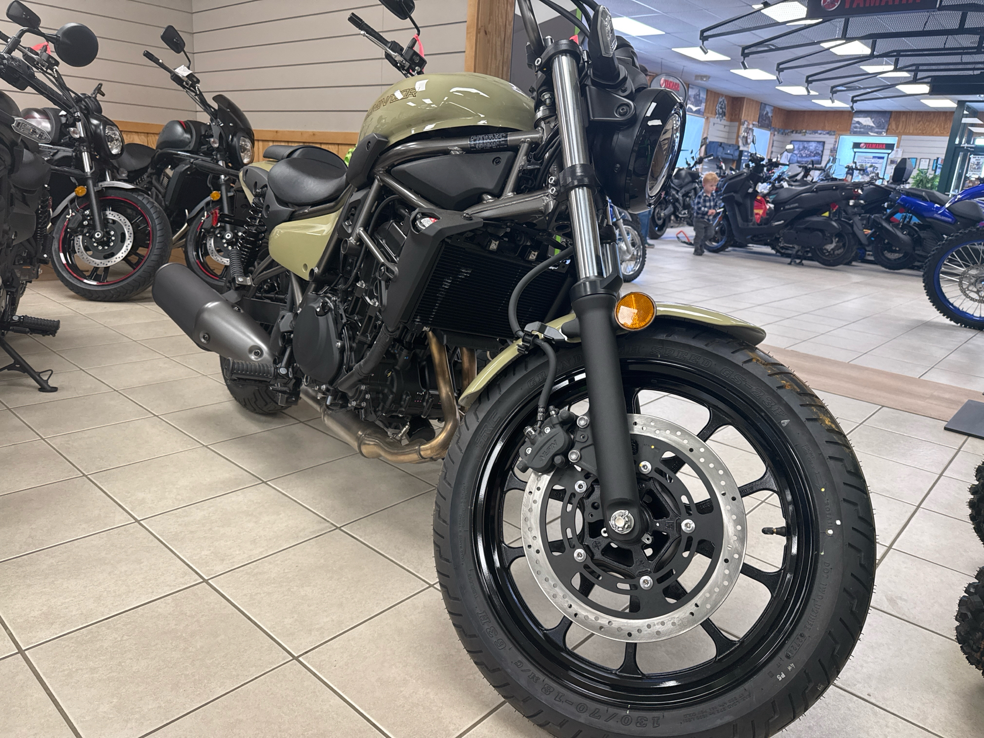 2025 Kawasaki Eliminator in Topsham, Maine - Photo 2