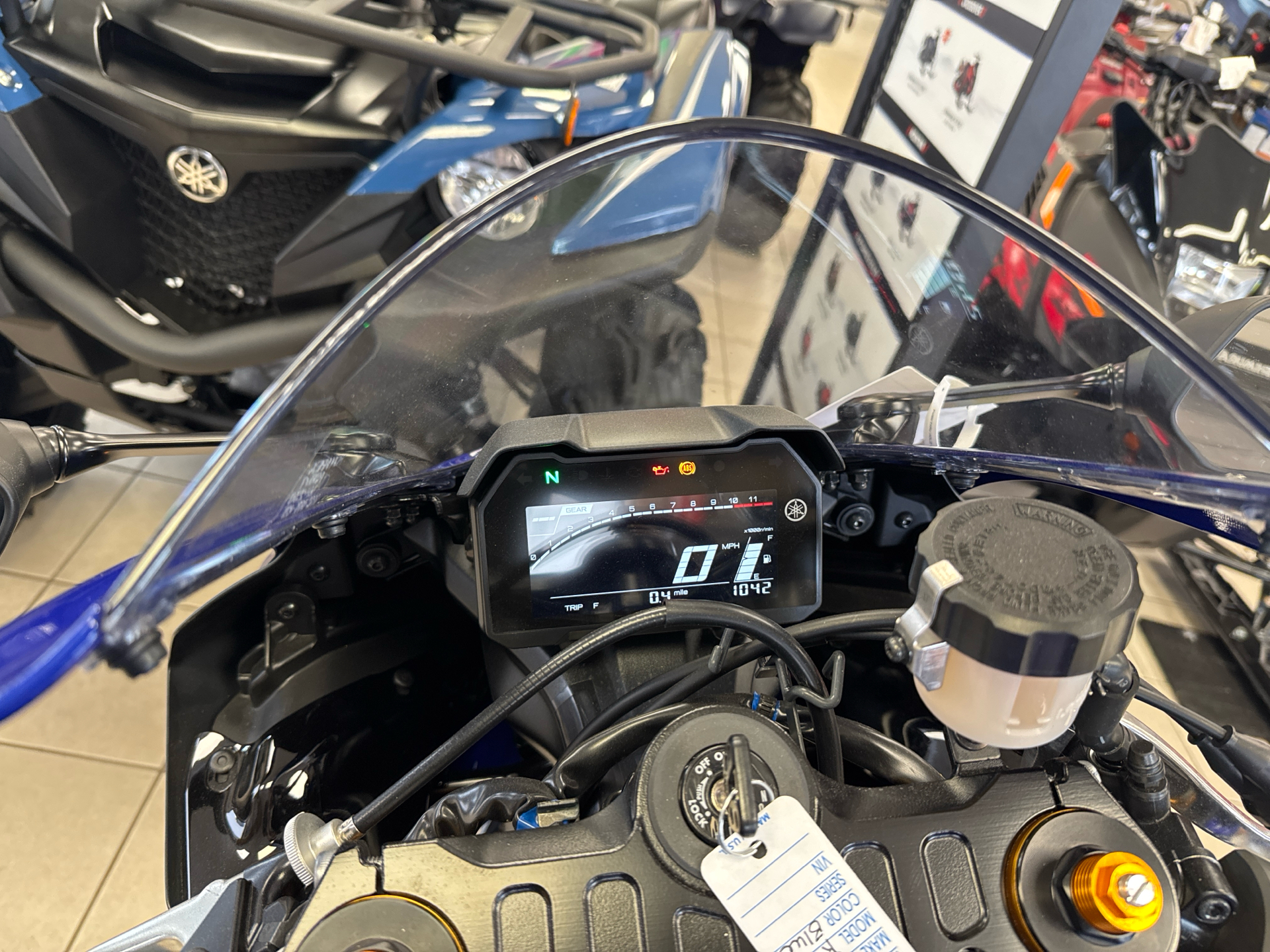 2025 Yamaha YZF-R7 in Topsham, Maine - Photo 4