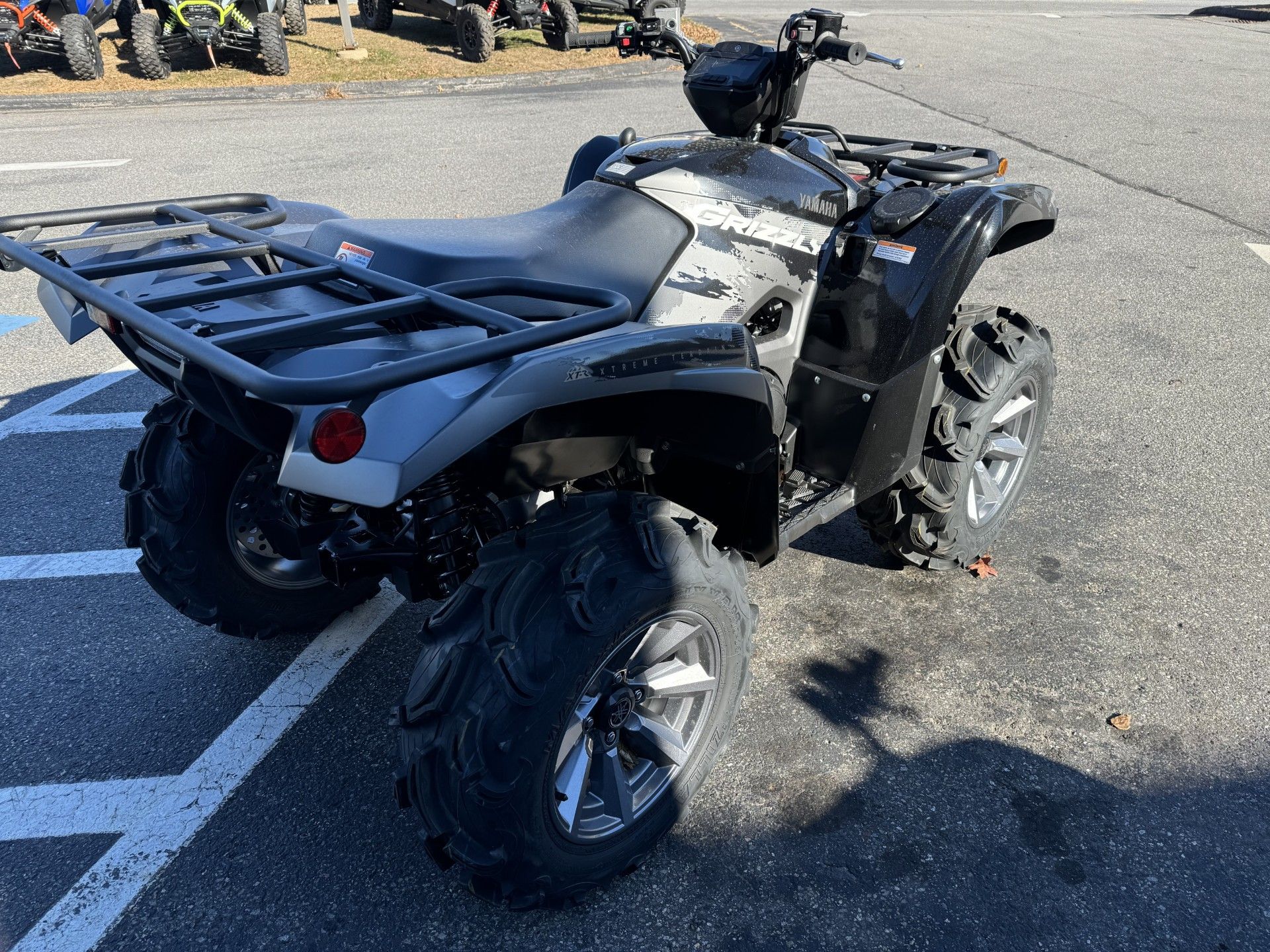 2025 Yamaha Grizzly EPS XT-R in Topsham, Maine - Photo 8