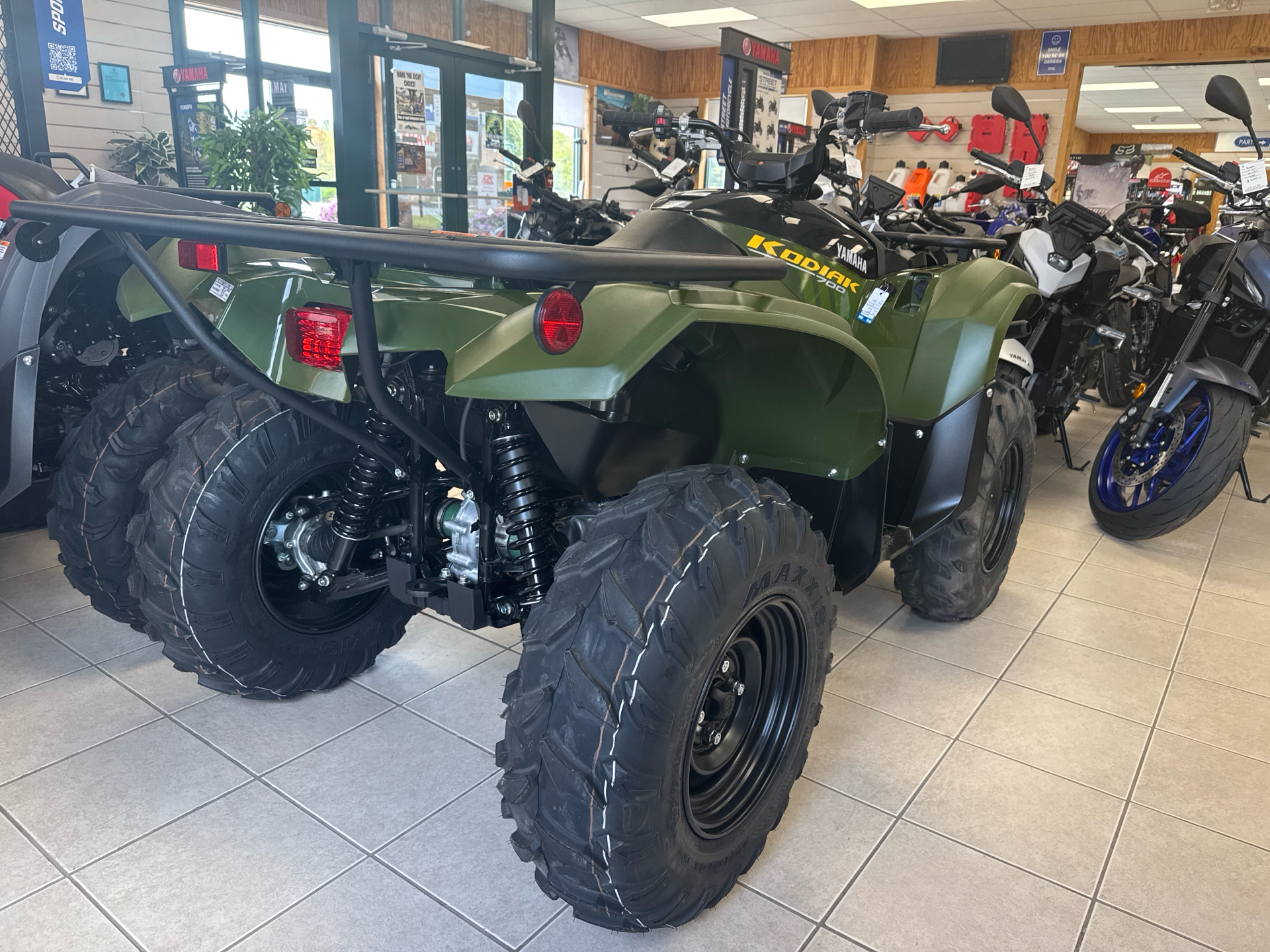 2025 Yamaha Kodiak 700 in Topsham, Maine - Photo 4