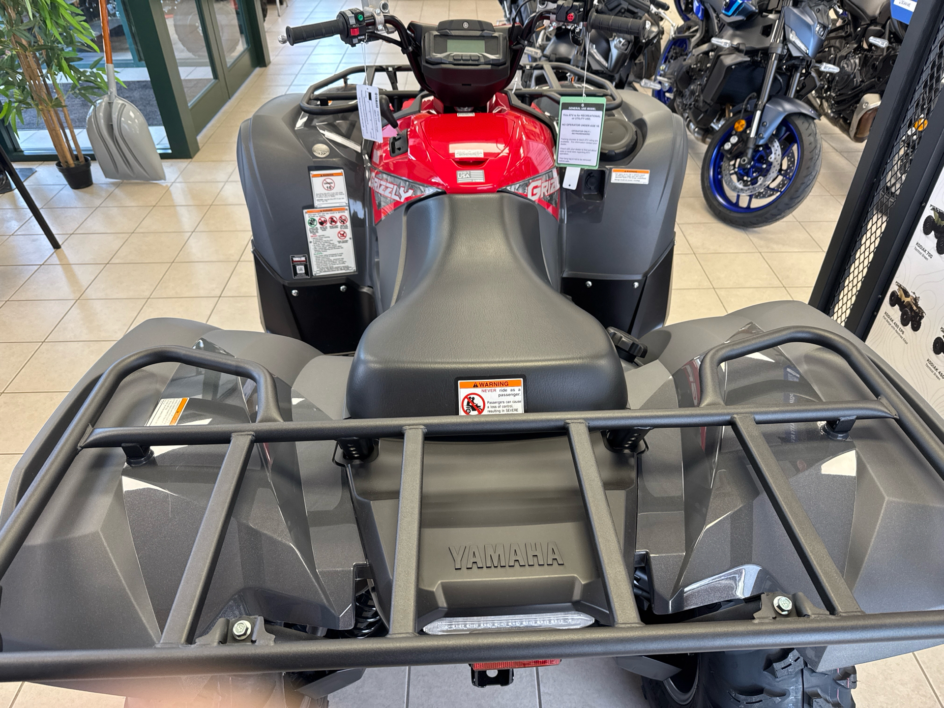 2025 Yamaha Grizzly EPS in Topsham, Maine - Photo 8