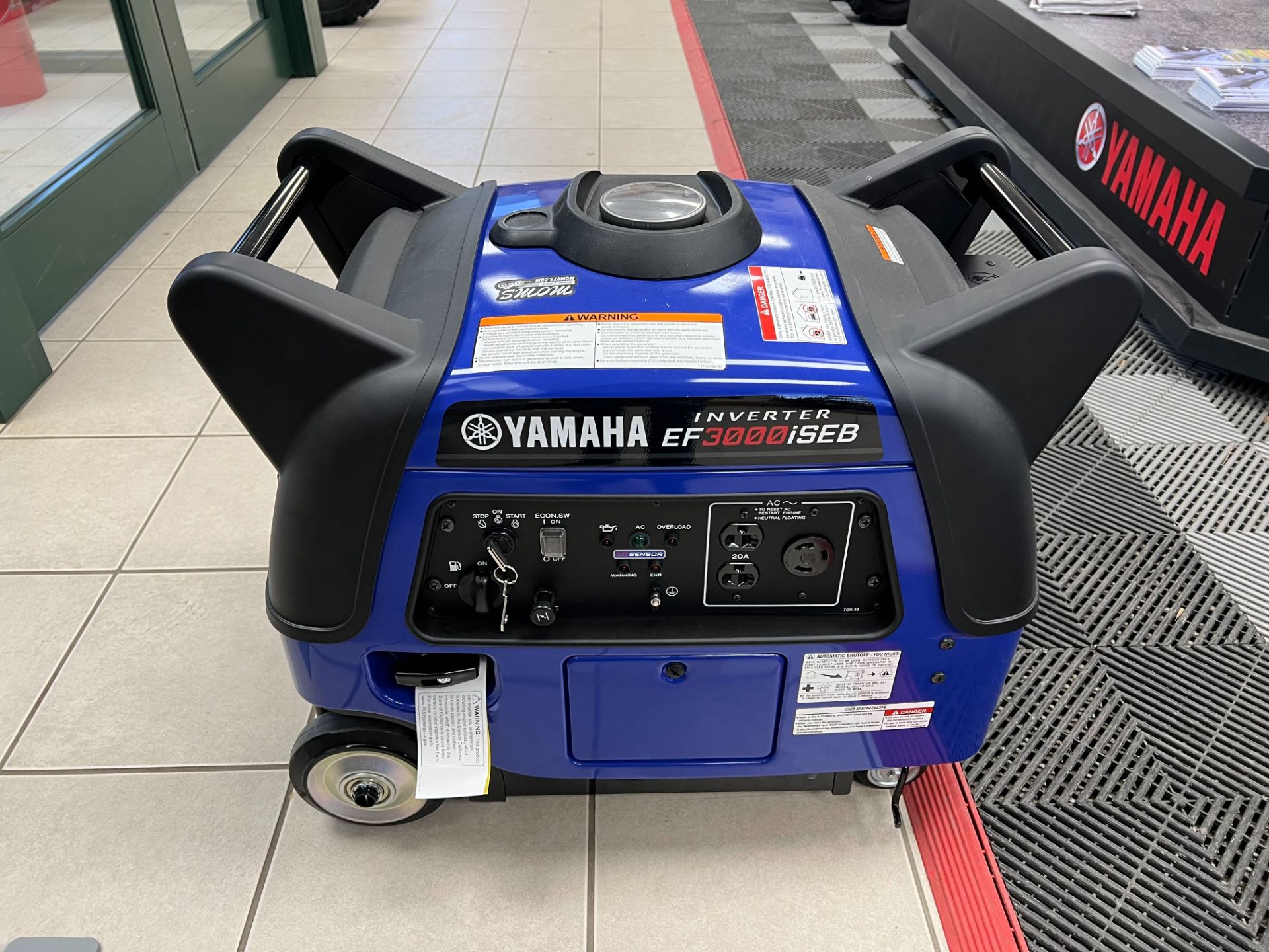 Yamaha EF30ISEBZ in Topsham, Maine