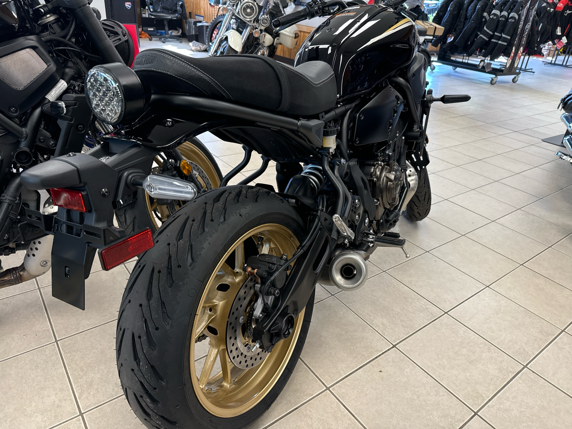 2024 Yamaha XSR700 in Topsham, Maine - Photo 27