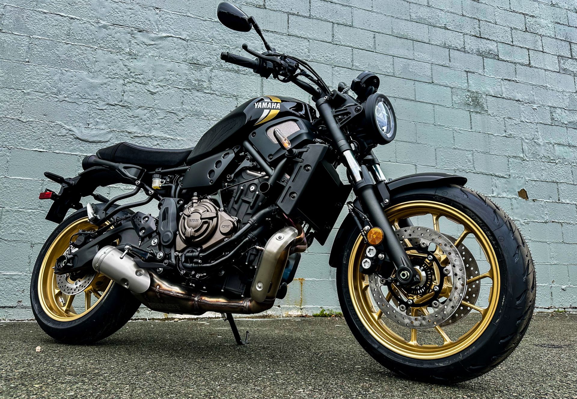 2024 Yamaha XSR700 in Topsham, Maine - Photo 3