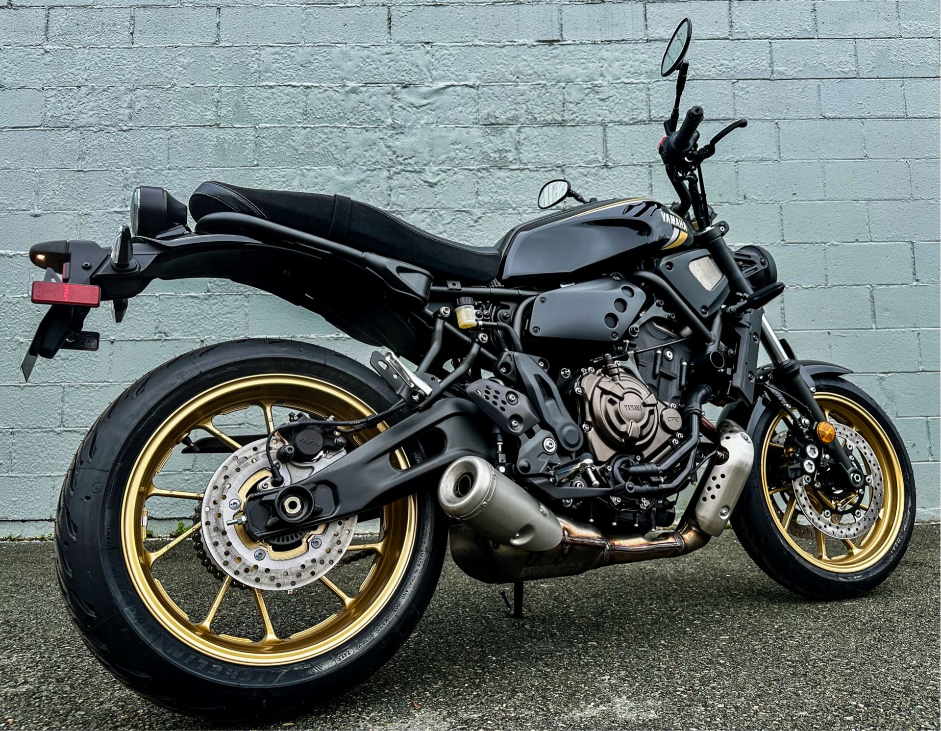 2024 Yamaha XSR700 in Topsham, Maine - Photo 9
