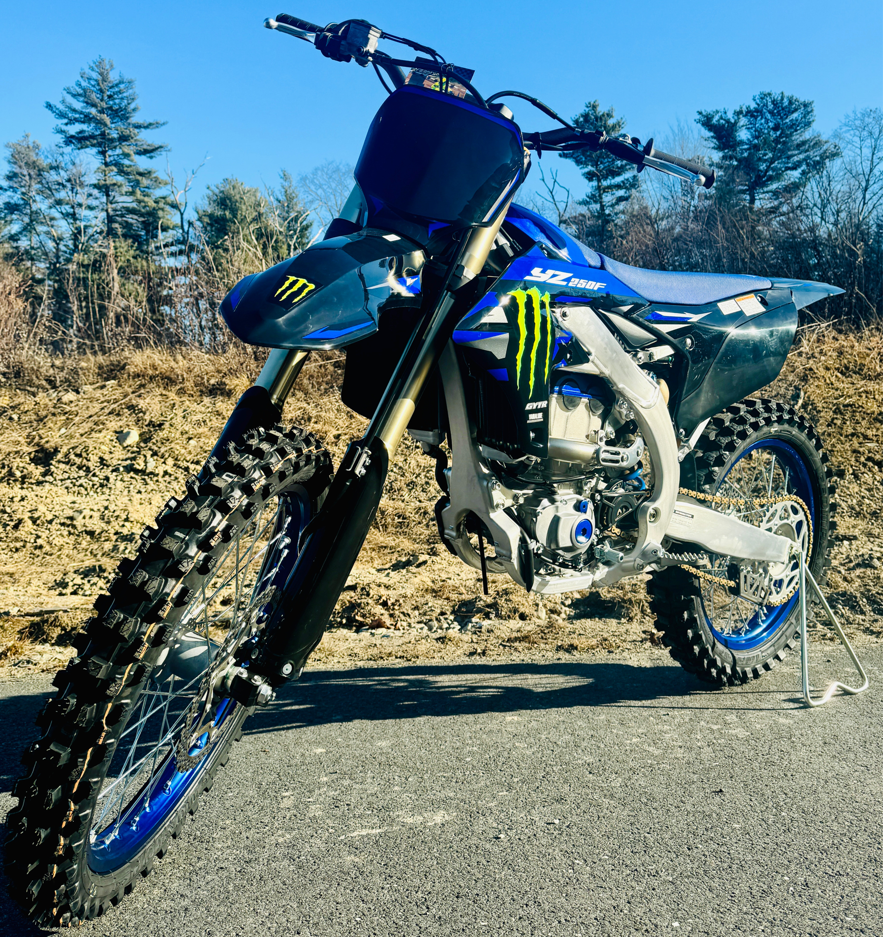 2025 Yamaha YZ250F Monster Energy Edition in Topsham, Maine - Photo 9
