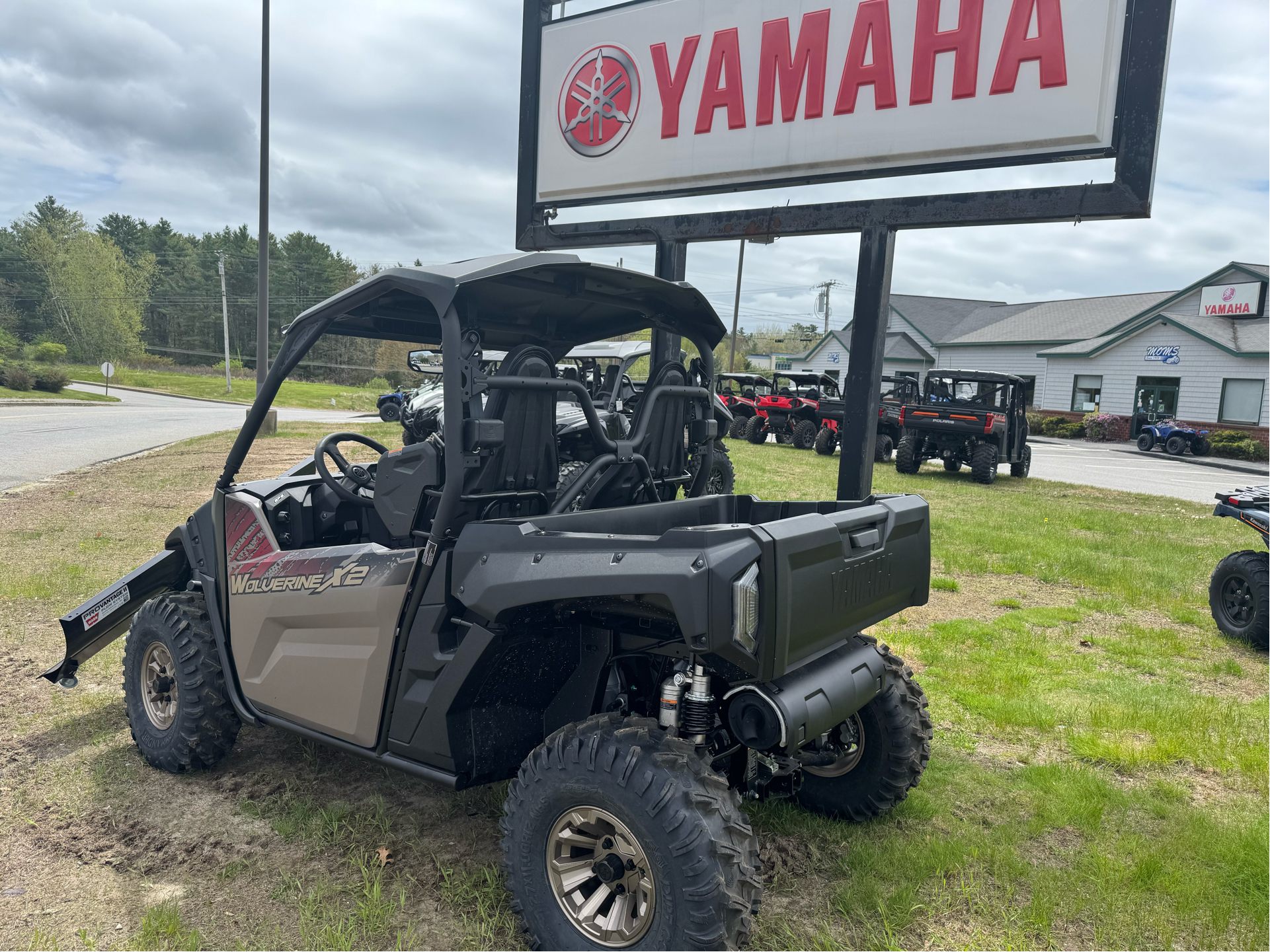 2024 Yamaha Wolverine X2 850 XT-R in Topsham, Maine - Photo 9