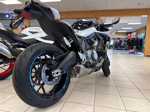 2025 CFMOTO 675SS in Topsham, Maine - Photo 7