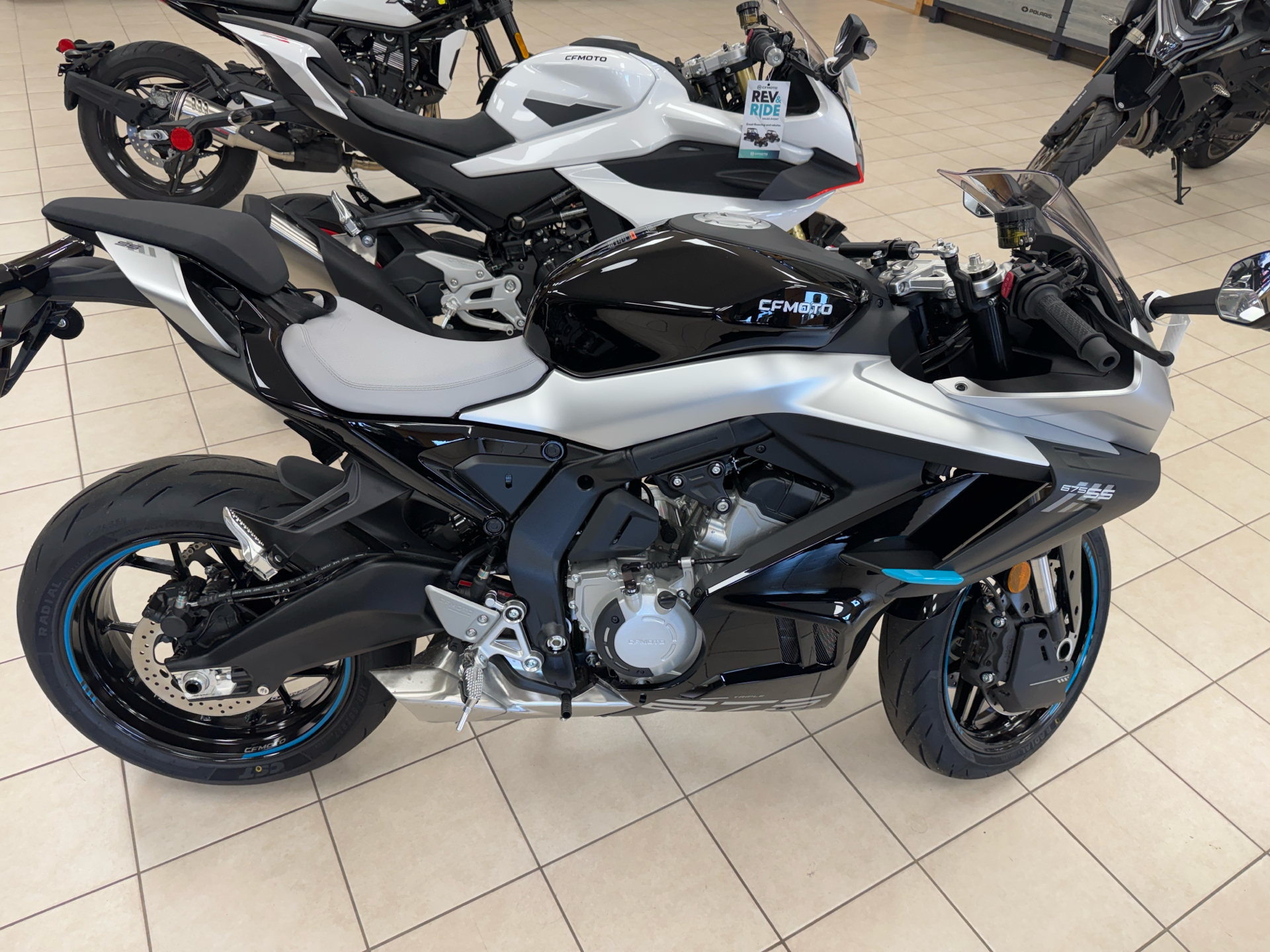 2025 CFMOTO 675SS in Topsham, Maine - Photo 8