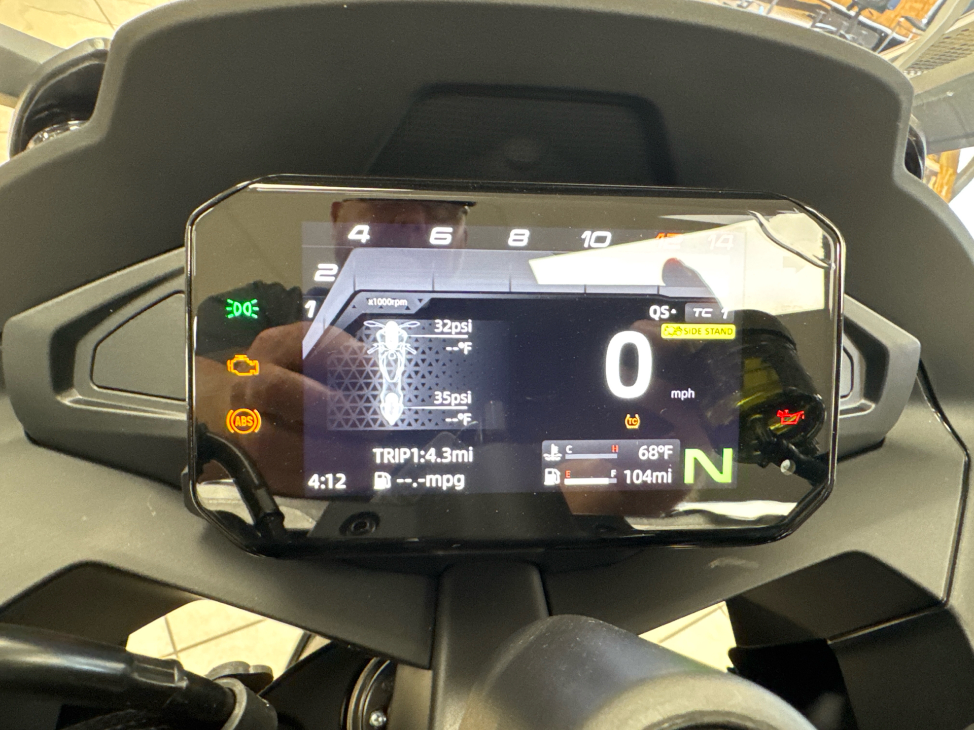 2025 CFMOTO 675SS in Topsham, Maine - Photo 11