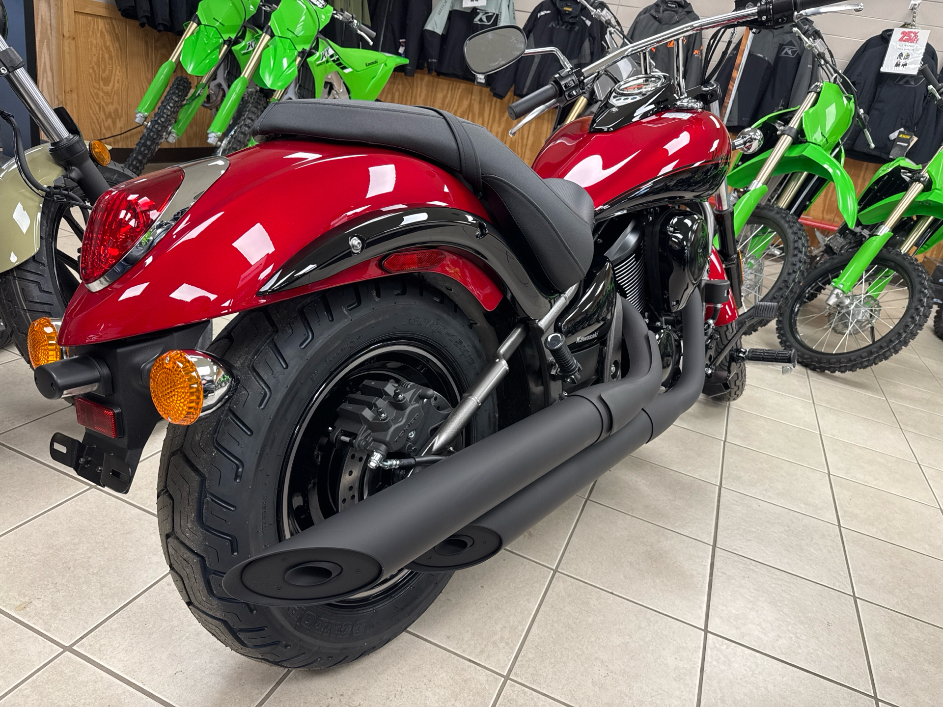 2025 Kawasaki Vulcan 900 Custom in Topsham, Maine - Photo 7