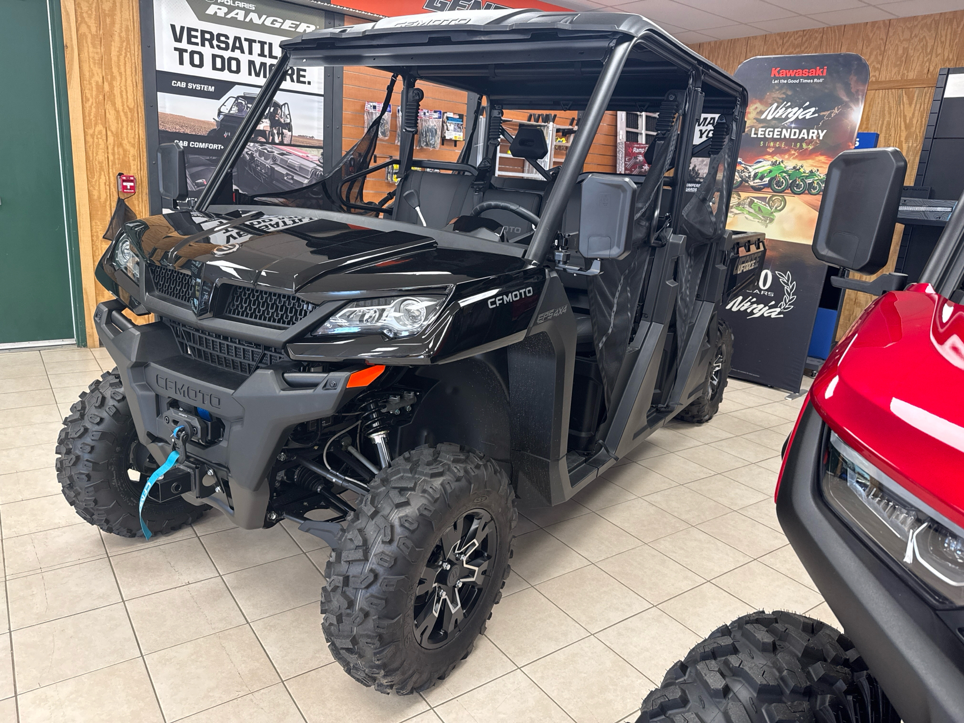 2025 CFMOTO UForce 1000 XL in Topsham, Maine - Photo 3
