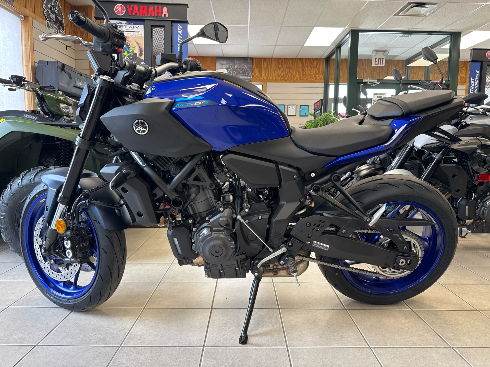 2025 Yamaha MT-07 in Topsham, Maine - Photo 5