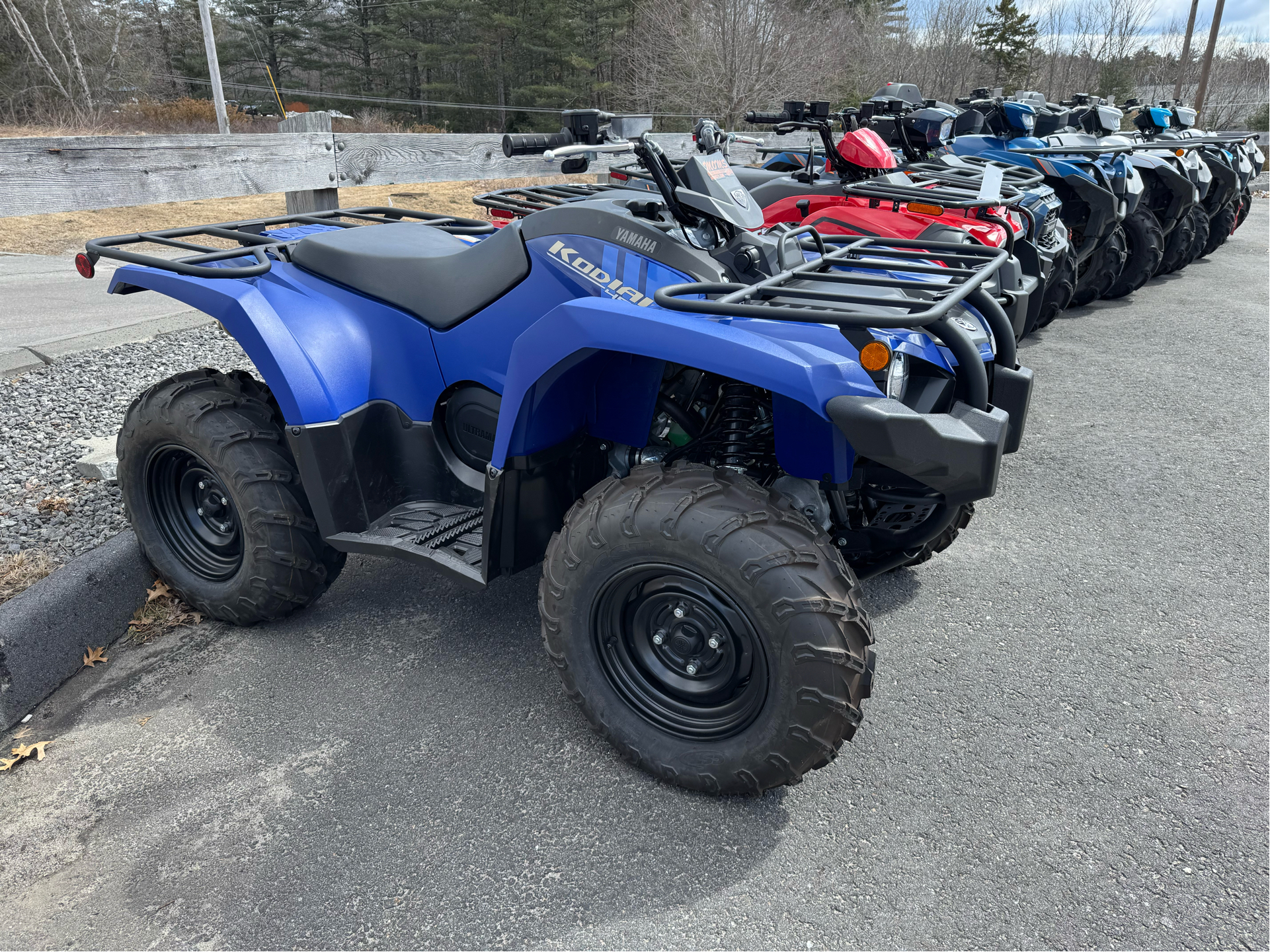 2024 Yamaha Kodiak 450 in Topsham, Maine - Photo 2
