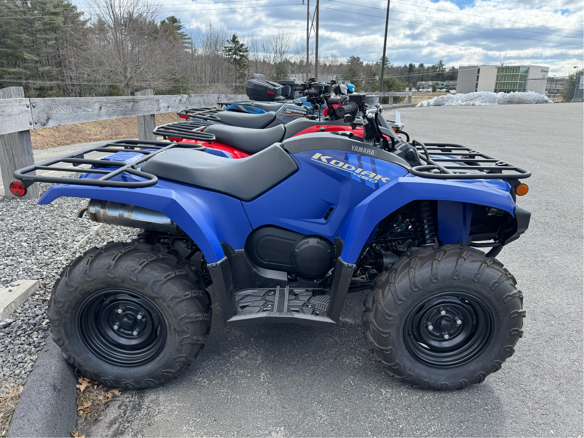 2024 Yamaha Kodiak 450 in Topsham, Maine - Photo 3