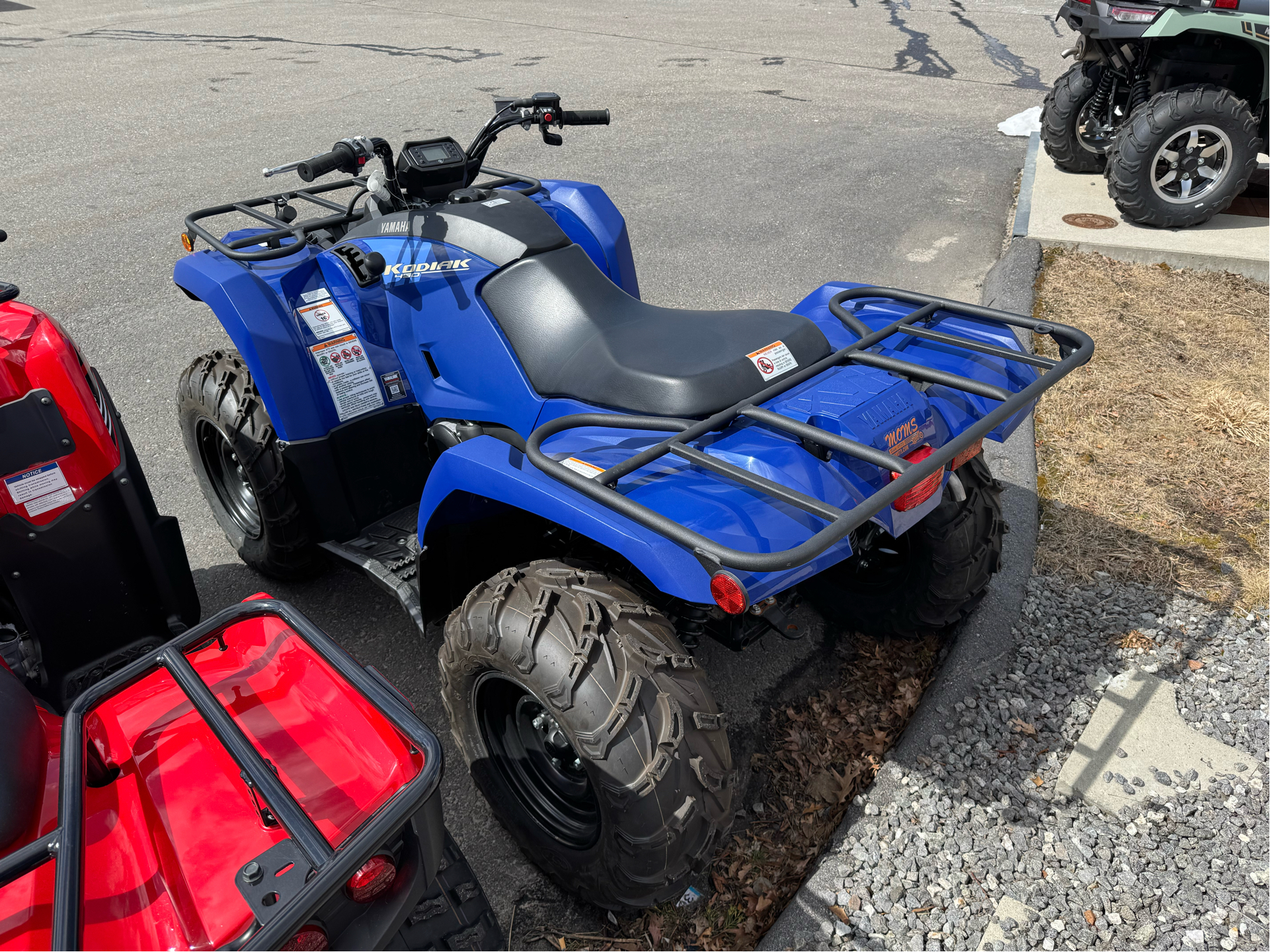 2024 Yamaha Kodiak 450 in Topsham, Maine - Photo 6