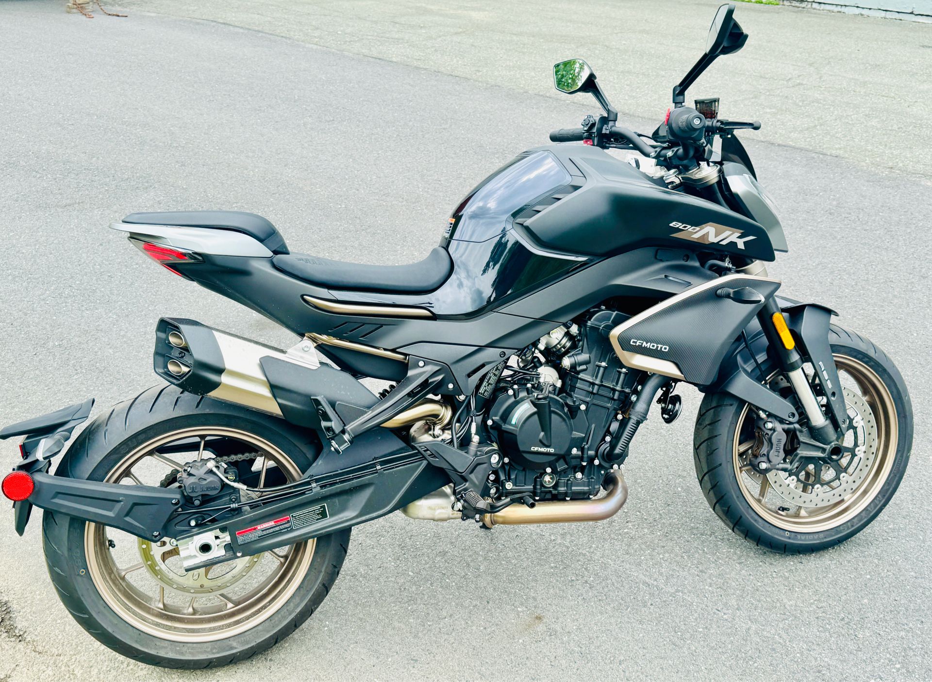 2024 CFMOTO 800NK in Topsham, Maine - Photo 16