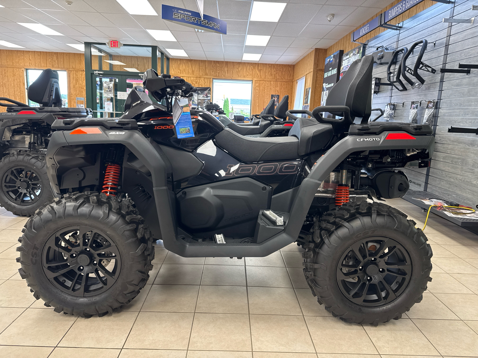2025 CFMOTO CForce 1000 Touring in Topsham, Maine - Photo 6