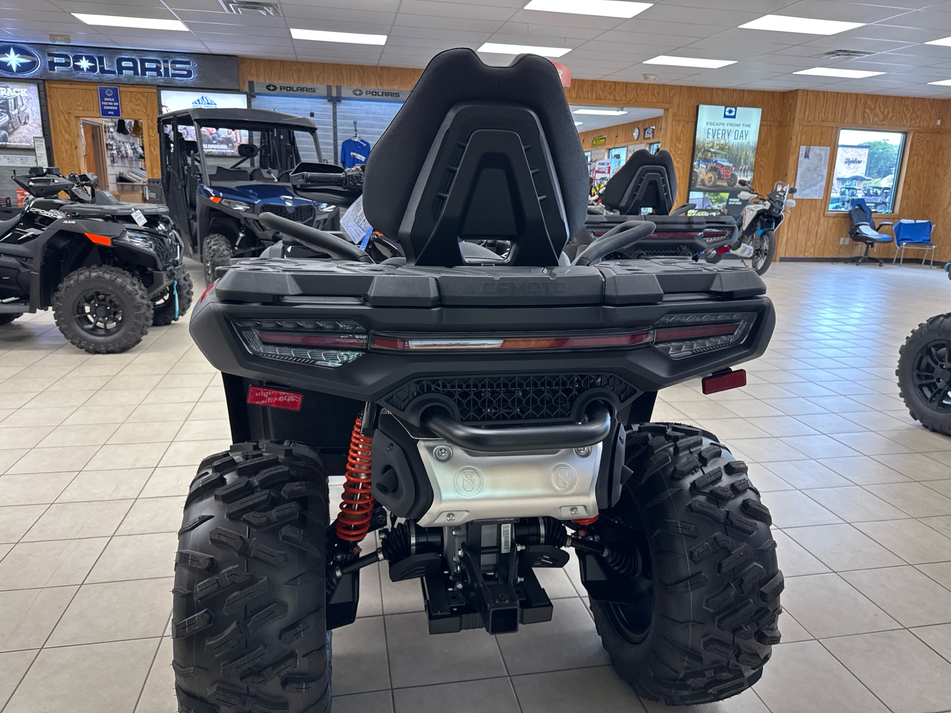 2025 CFMOTO CForce 1000 Touring in Topsham, Maine - Photo 8