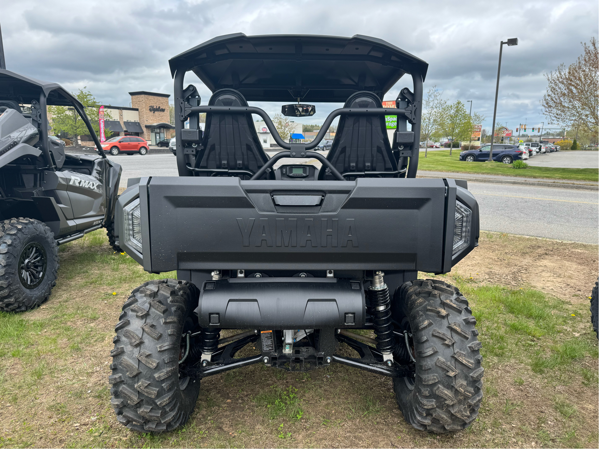 2025 Yamaha Wolverine X2 850 XT-R in Topsham, Maine - Photo 4