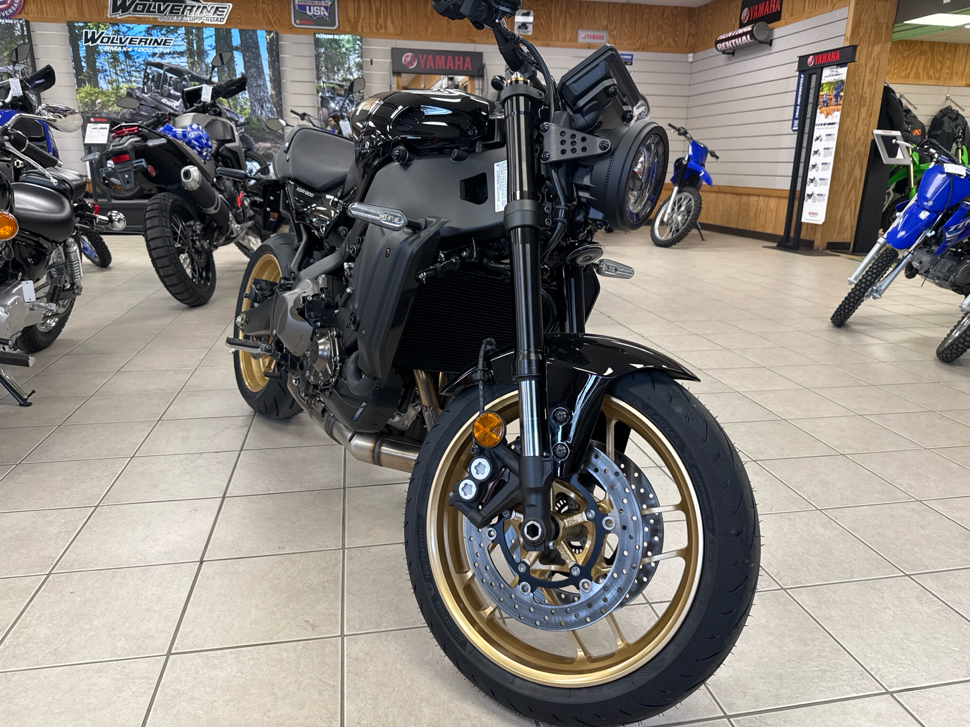 2025 Yamaha XSR900 in Topsham, Maine - Photo 2