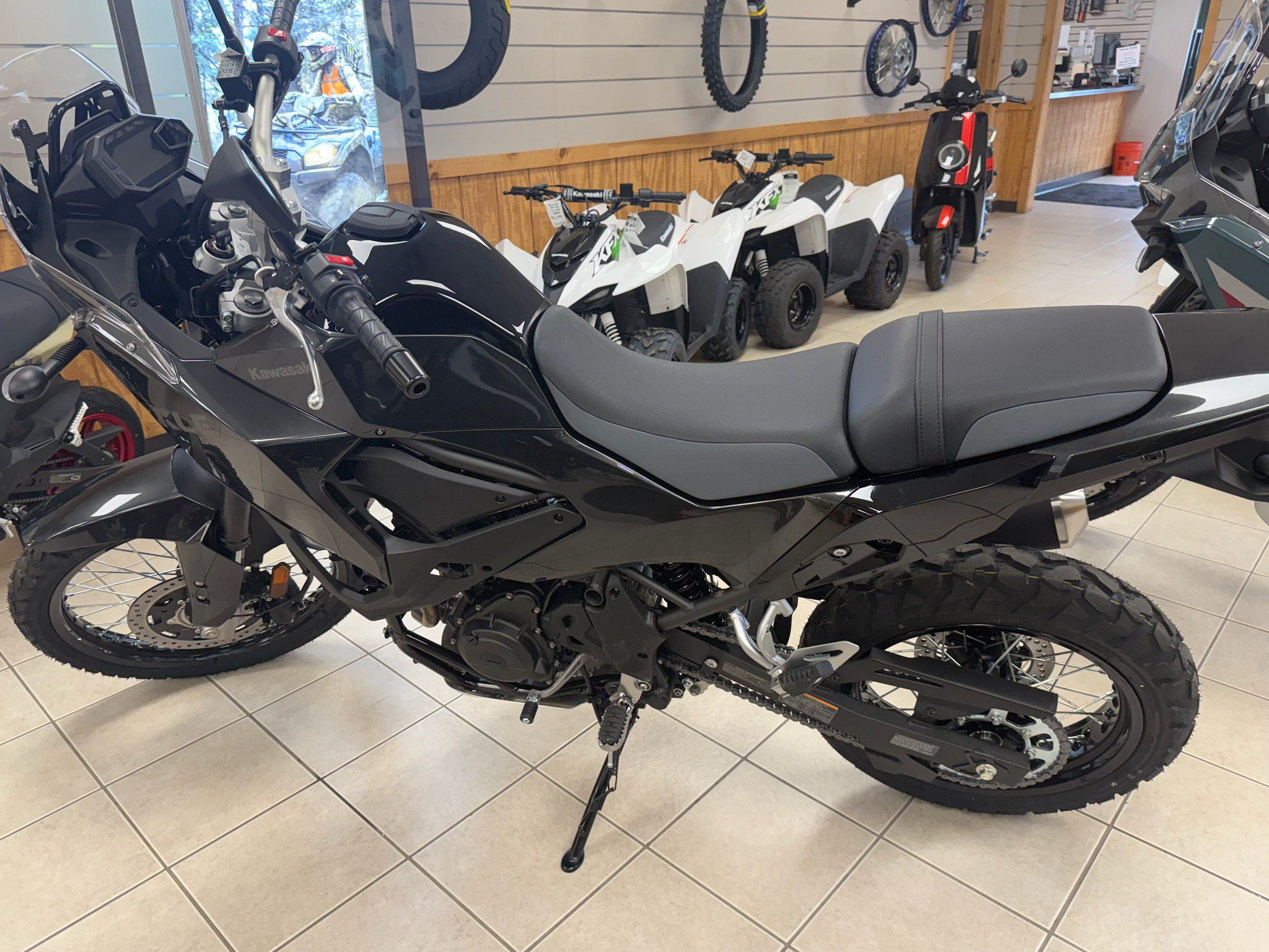 2026 Kawasaki KLE®500 ABS 6