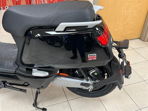 2022 NIU NQi GTS Standard Range in Topsham, Maine - Photo 2