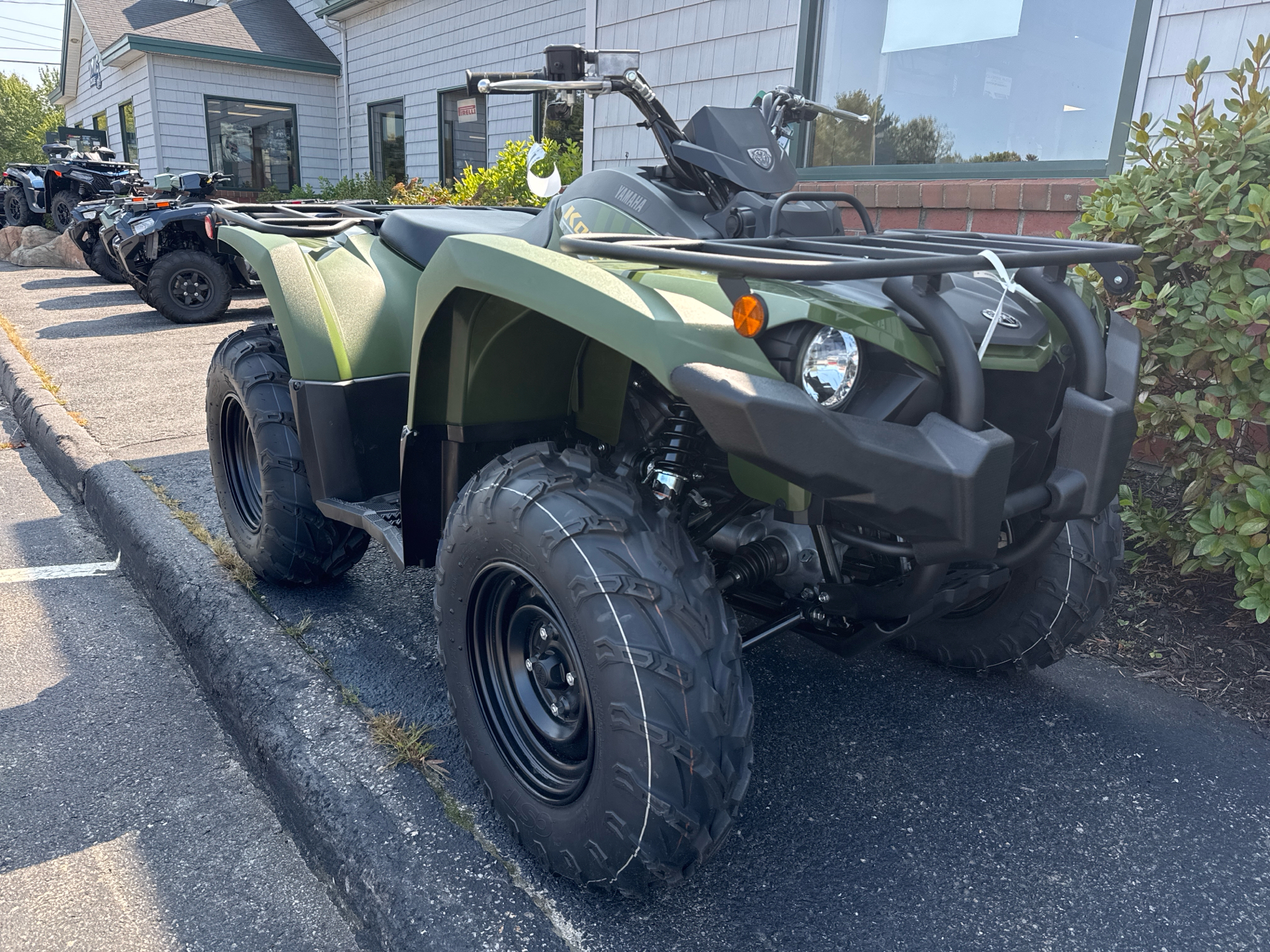 2025 Yamaha Kodiak 450 in Topsham, Maine - Photo 11