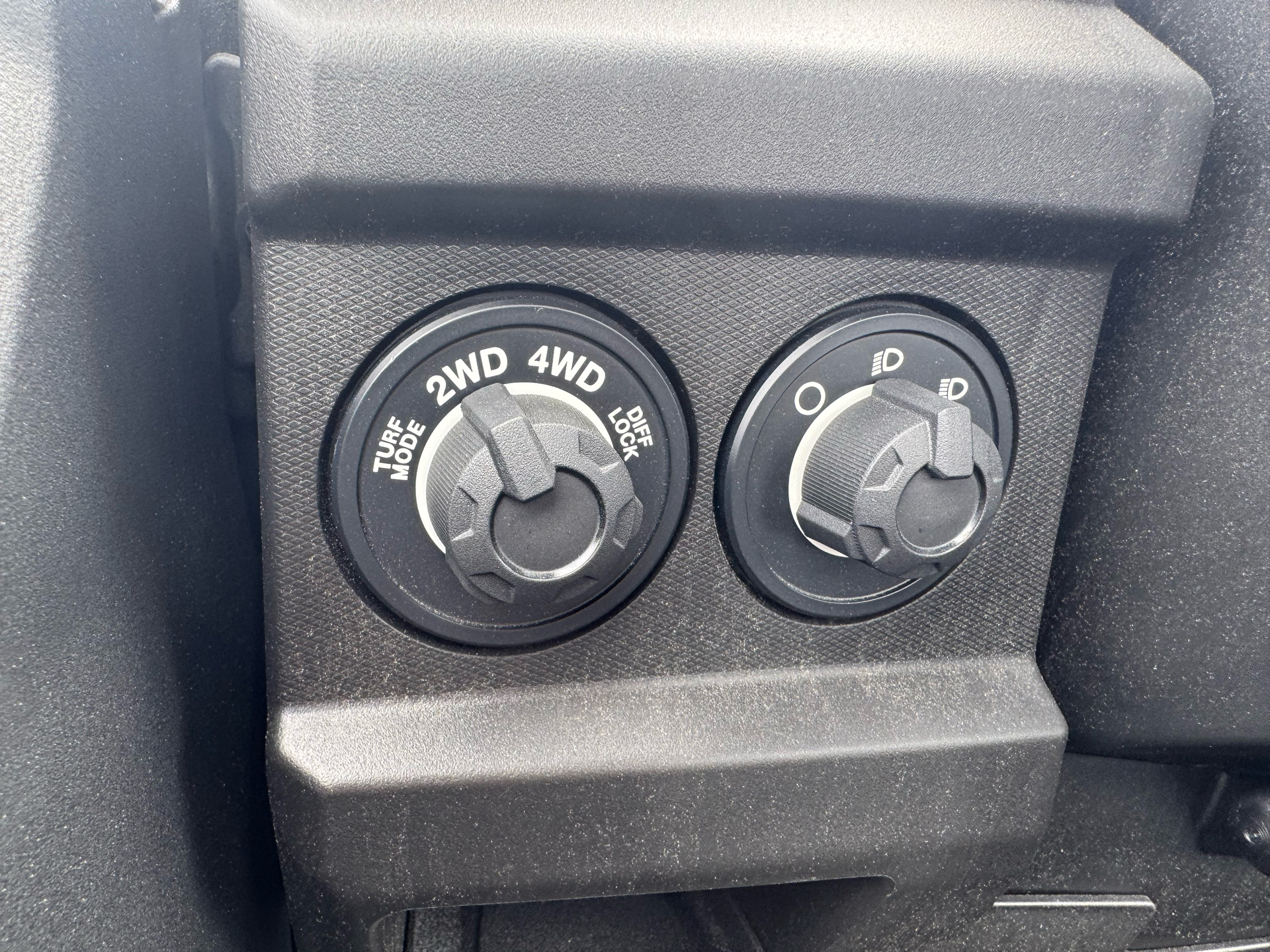 2025 Yamaha Wolverine RMAX2 1000 XT-R in Topsham, Maine - Photo 15