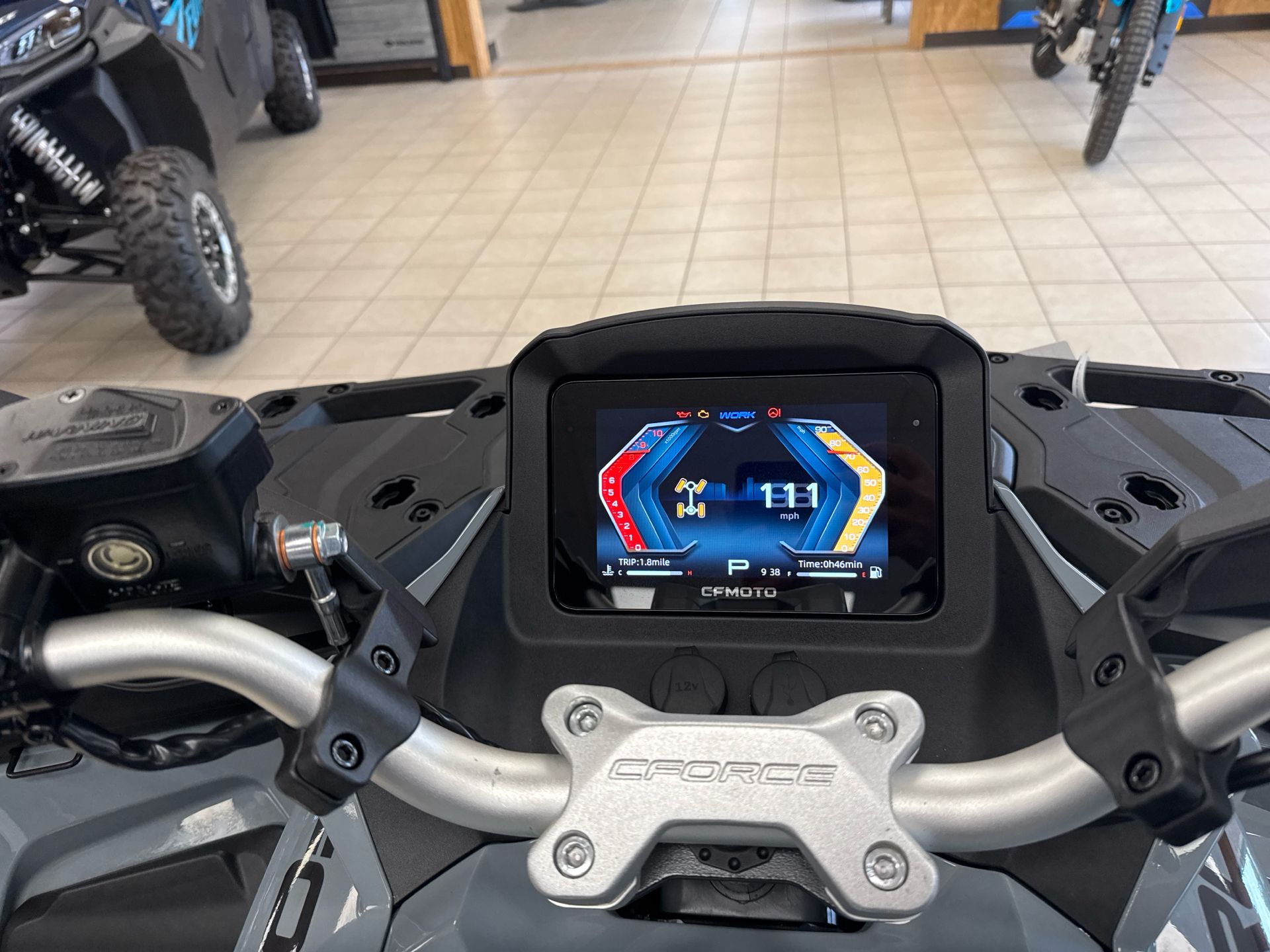 2025 CFMOTO CForce 800 Touring in Topsham, Maine - Photo 7
