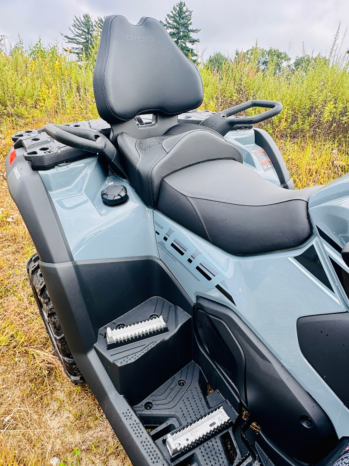 2025 CFMOTO CForce 800 Touring in Topsham, Maine - Photo 8