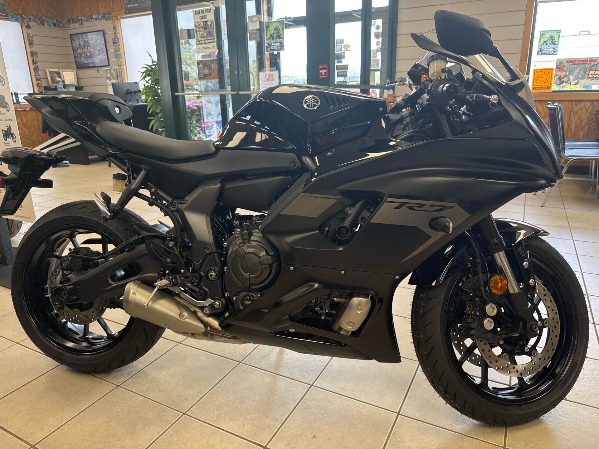 2025 Yamaha YZF-R7 in Topsham, Maine - Photo 1