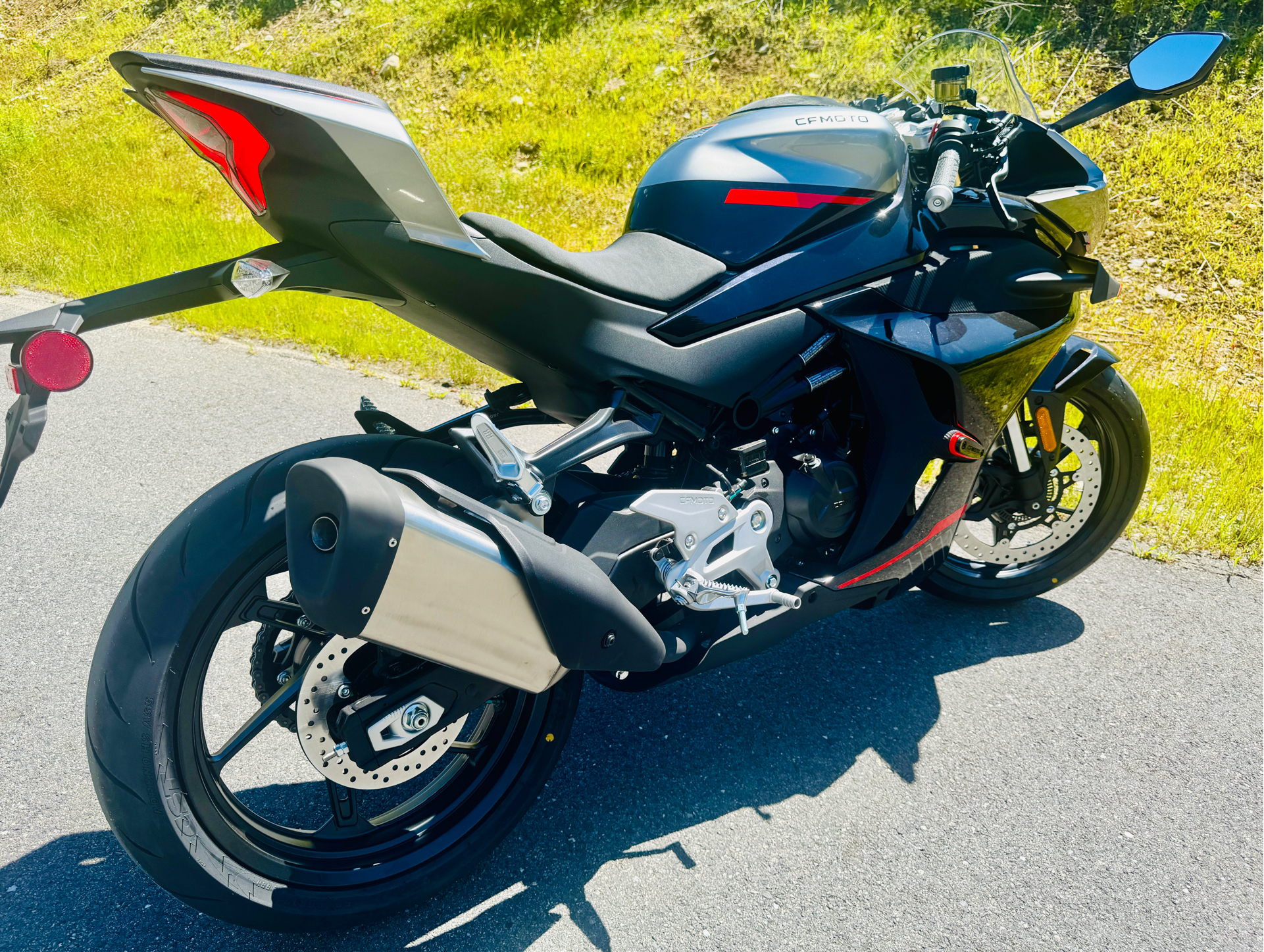 2025 CFMOTO 450SS in Topsham, Maine - Photo 9
