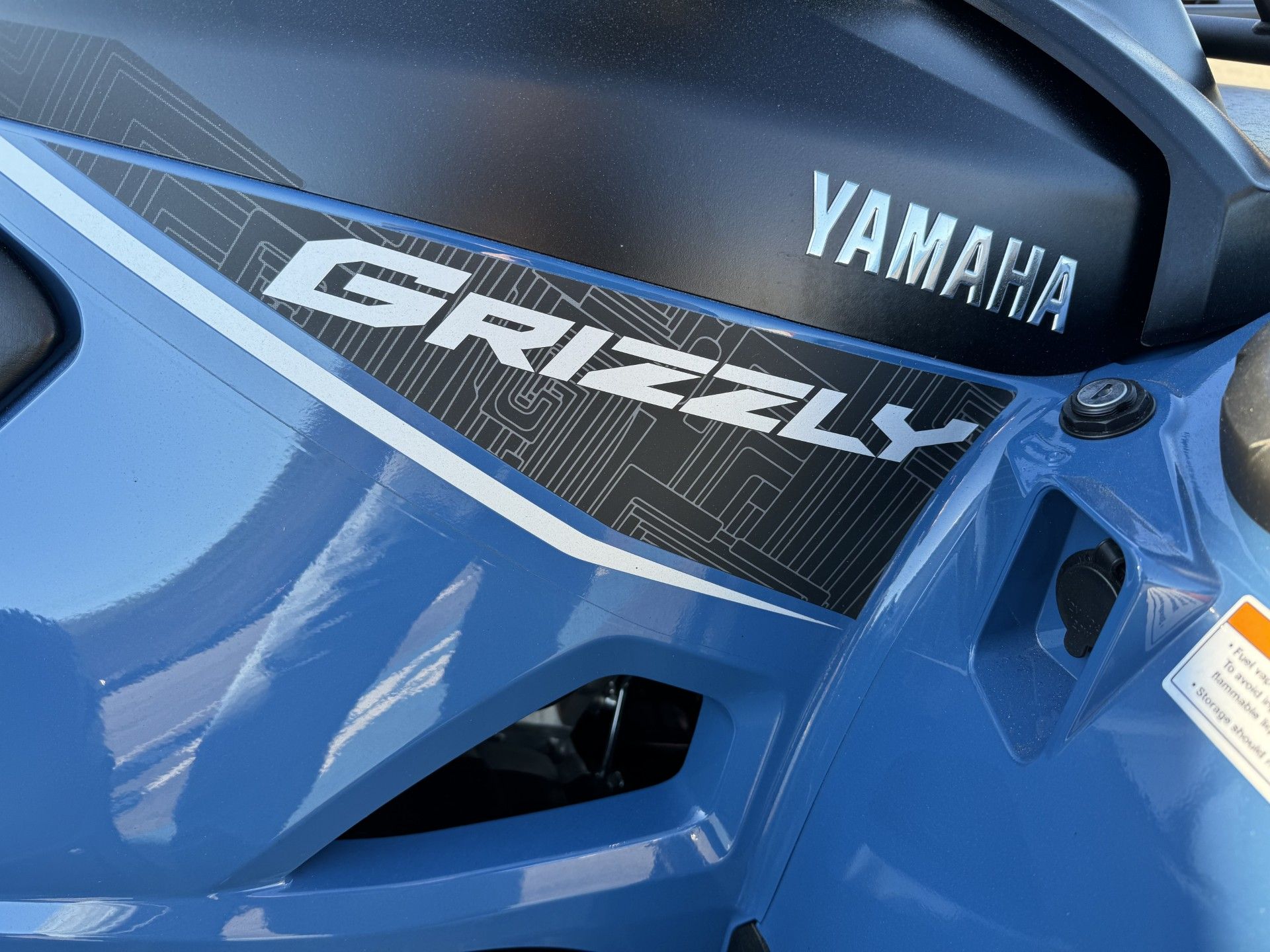 2025 Yamaha Grizzly EPS LTD in Topsham, Maine - Photo 8