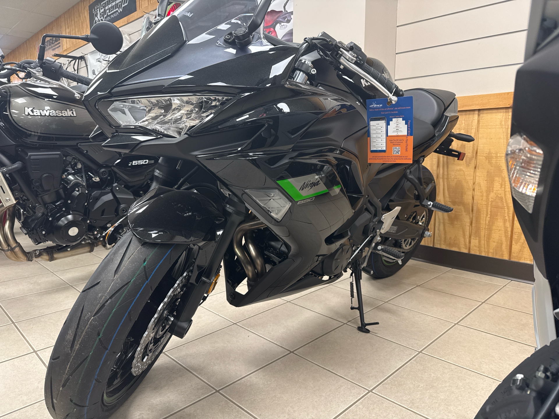 2025 Kawasaki Ninja 650 in Topsham, Maine - Photo 2