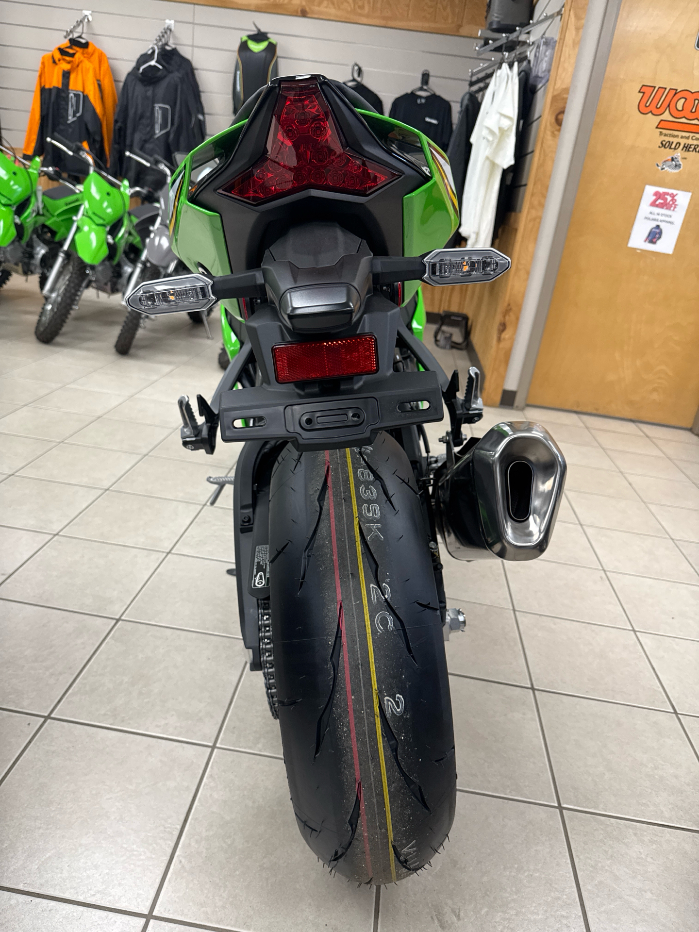 2025 Kawasaki Ninja ZX-10R KRT Edition in Topsham, Maine - Photo 10