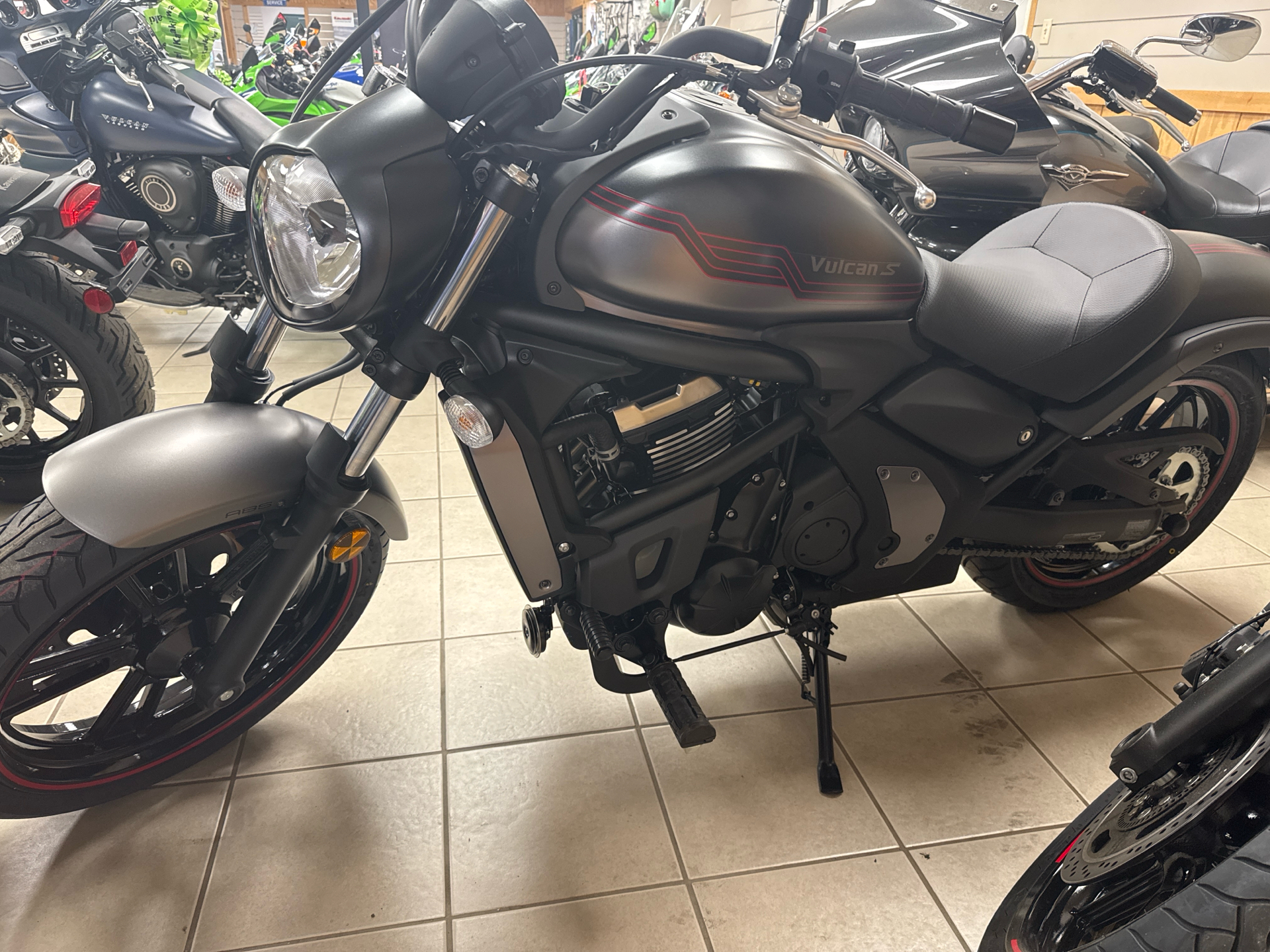 2025 Kawasaki Vulcan S ABS in Topsham, Maine - Photo 6