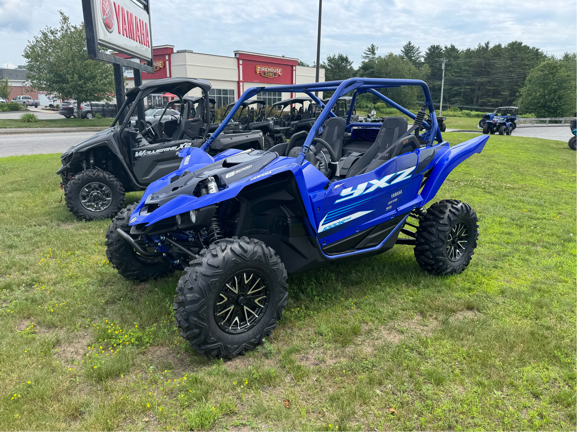 2025 Yamaha YXZ1000R SS in Topsham, Maine - Photo 2
