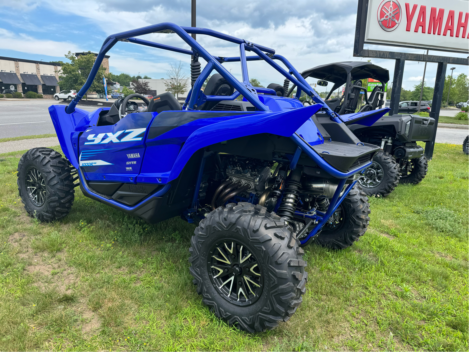 2025 Yamaha YXZ1000R SS in Topsham, Maine - Photo 7