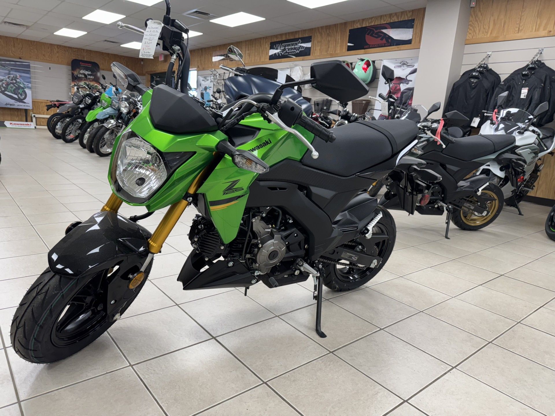 2024 Kawasaki Z125 Pro in Topsham, Maine - Photo 4