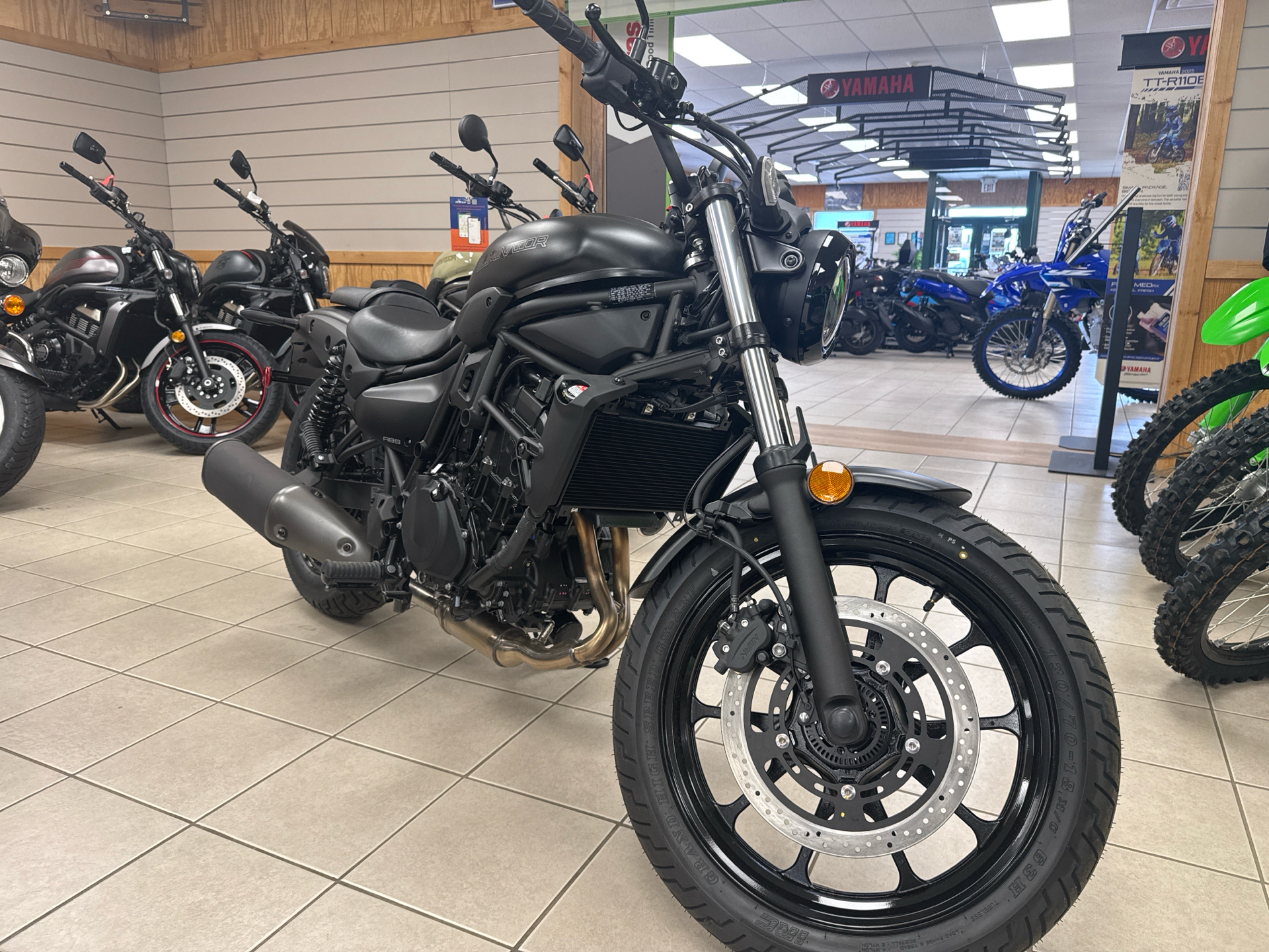 2025 Kawasaki Eliminator in Topsham, Maine - Photo 2