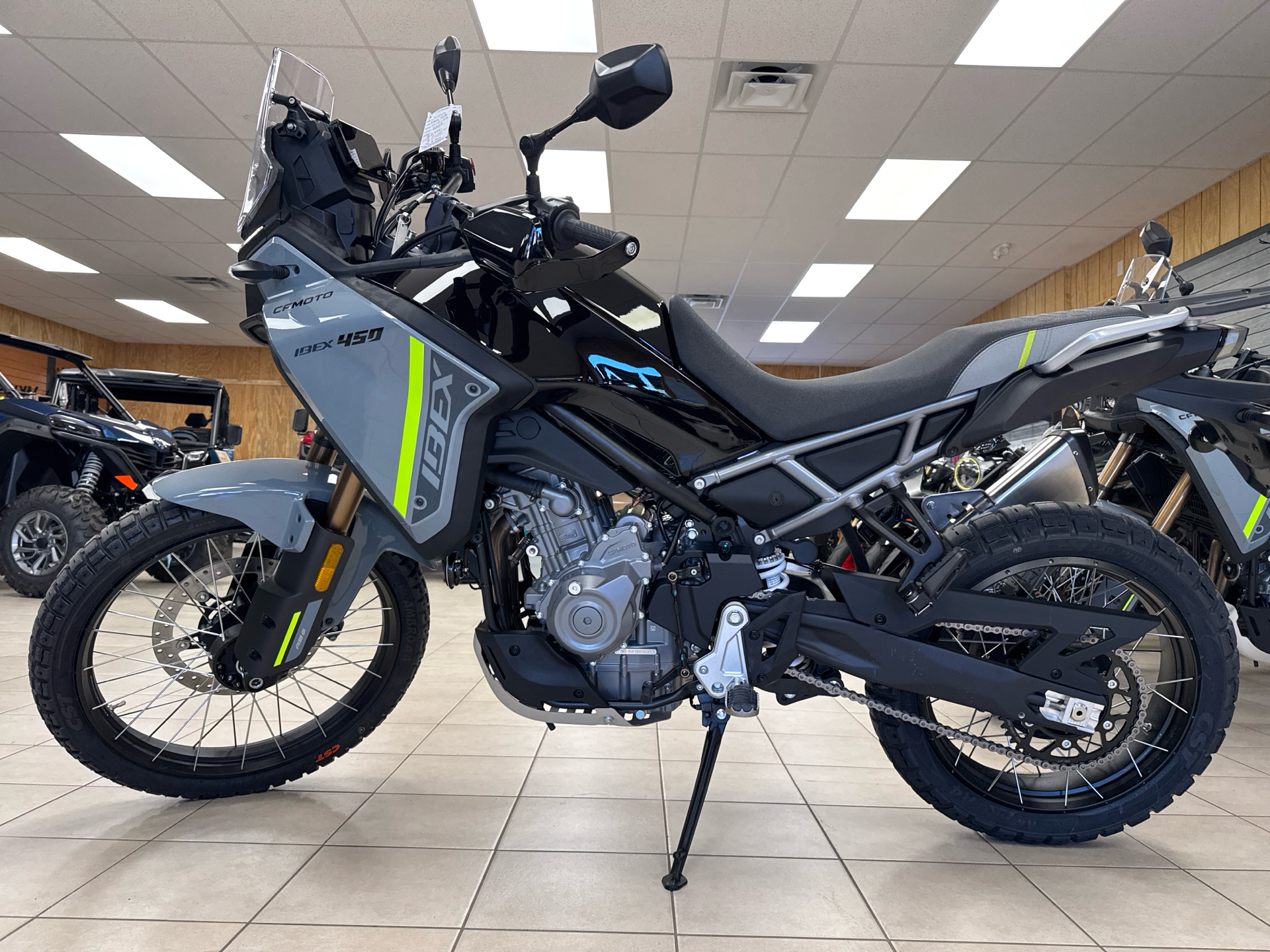 2025 CFMOTO IBEX 450 in Topsham, Maine - Photo 2